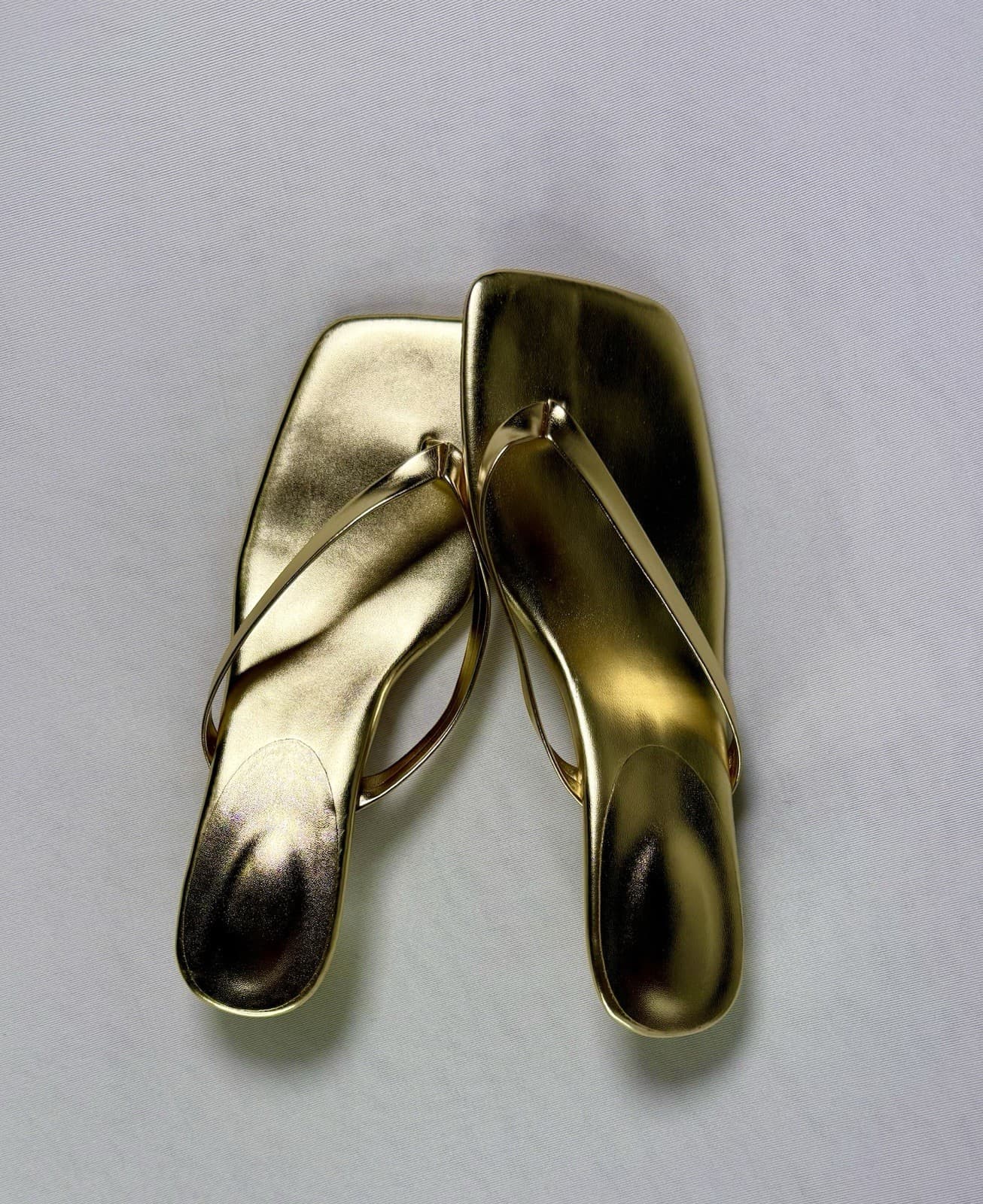 Women’s Metallic Gold Strappy Mule Sandals Low Heel Slip On Dress Shoes Size 8 - Thumbnail 4
