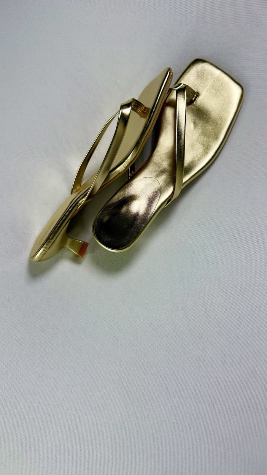 Women’s Metallic Gold Strappy Mule Sandals Low Heel Slip On Dress Shoes Size 8 - Thumbnail 2