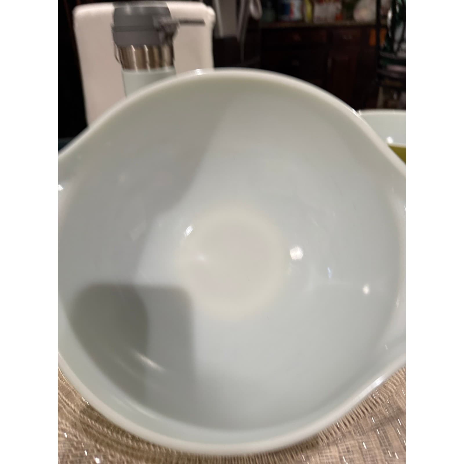 Vintage Pyrex Verde Cinderella Mixing Bowl Set Green Yellow 444 443 441 Retro - Thumbnail 6