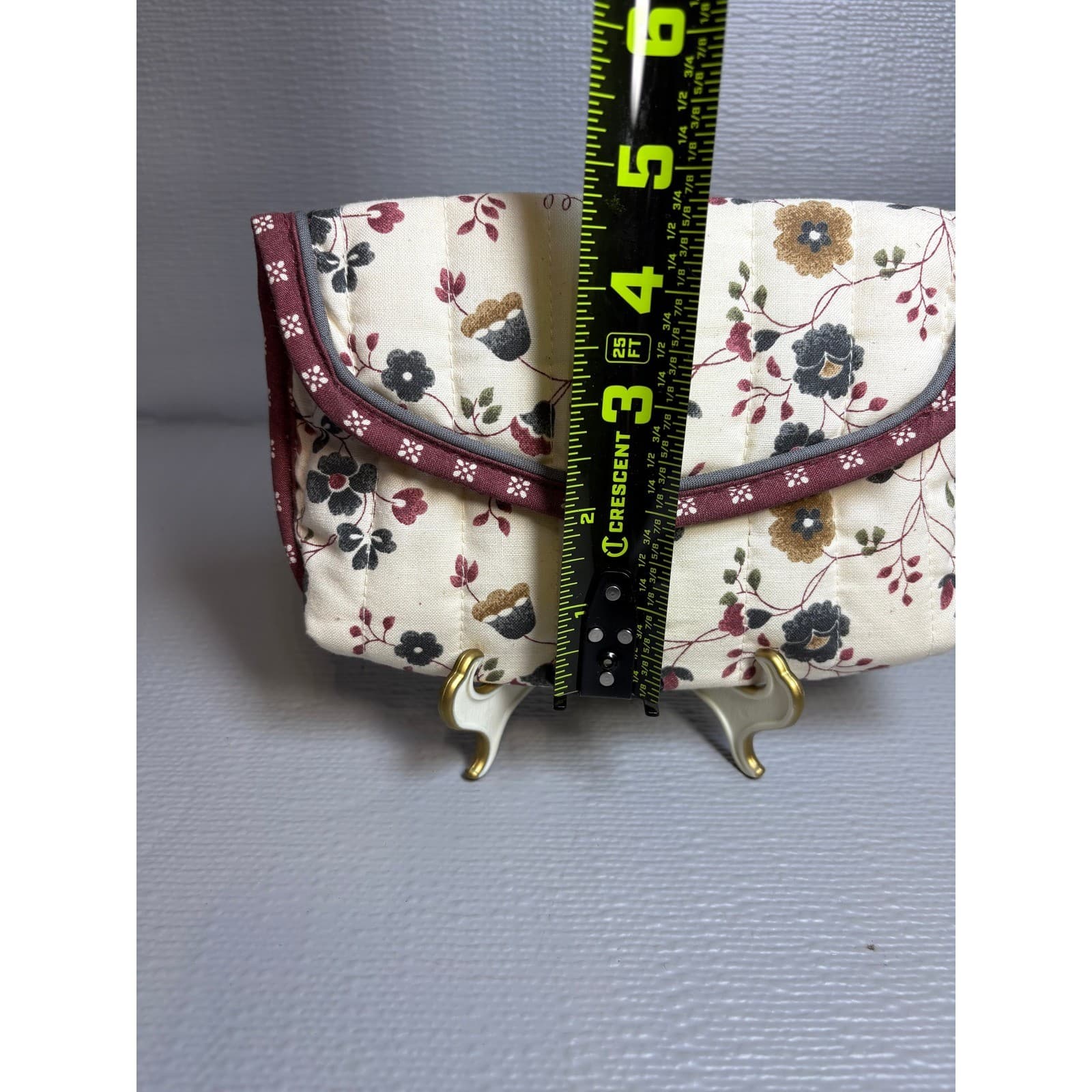 Totes Vintage Style Quilted Floral Makeup Bag & Mirror Pouch Set Cream Burgundy - Thumbnail 11