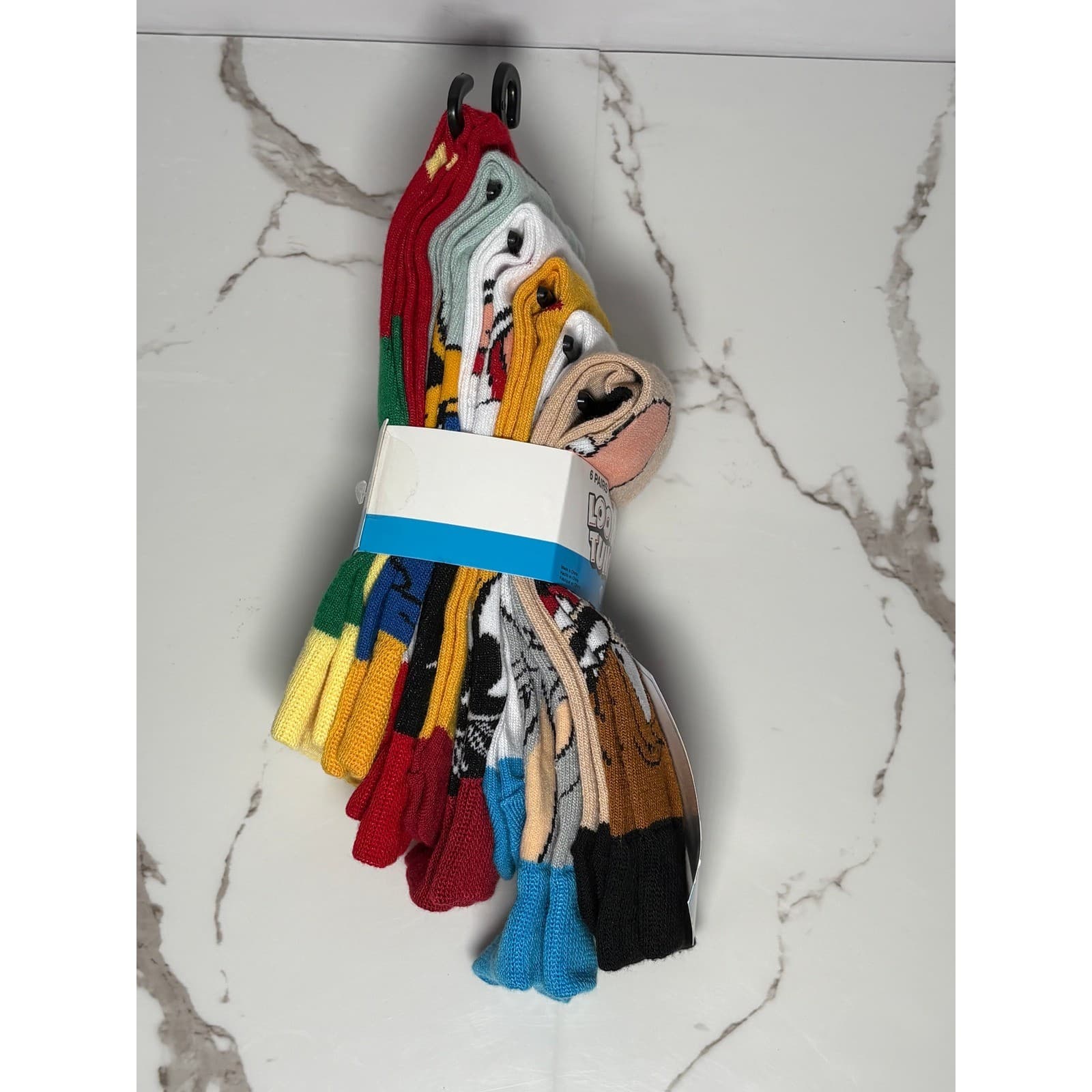 Looney Tunes Mens Crew Socks 6 Pairs Bugs Bunny Daffy Duck Taz Multi Color New - Thumbnail 5