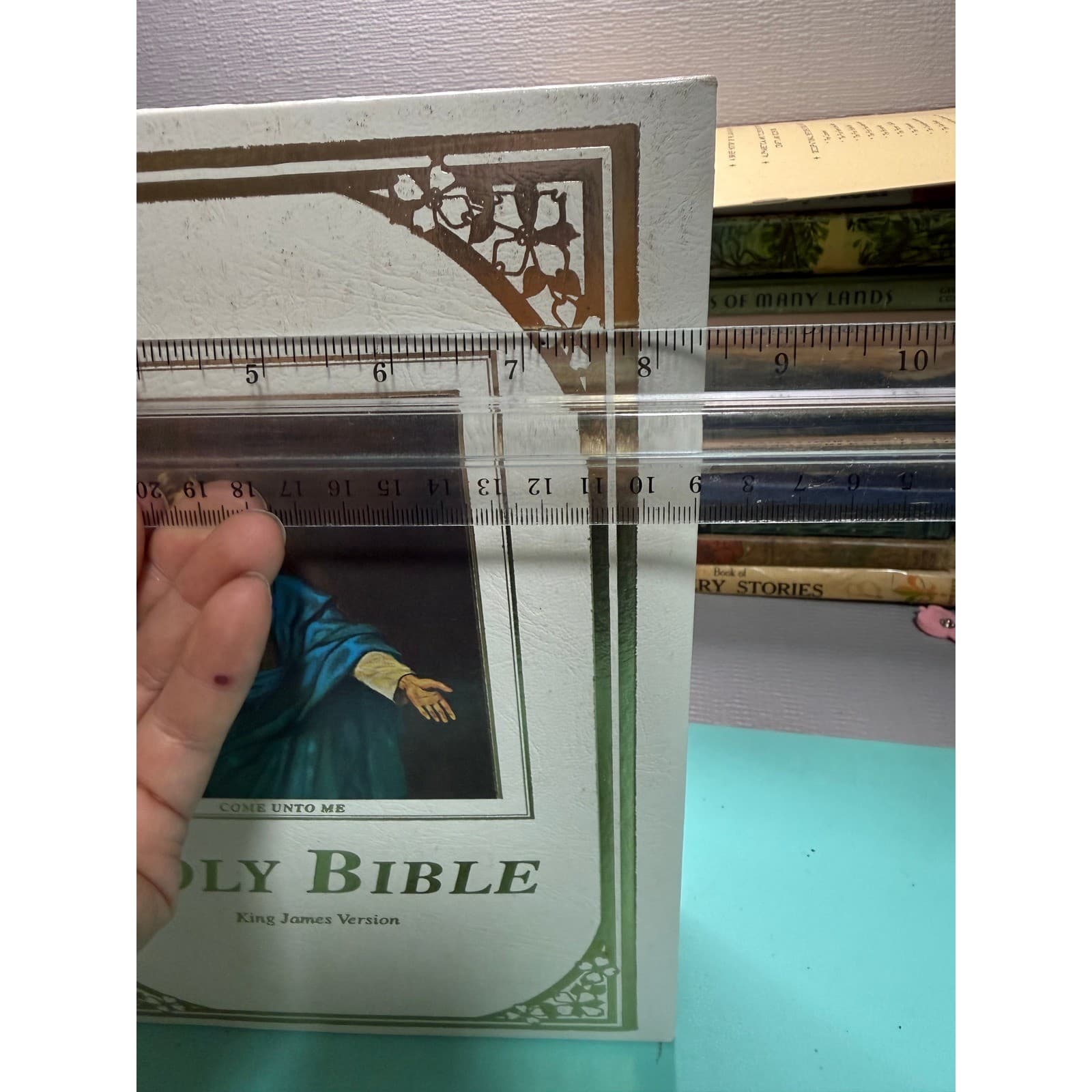 Vintage Holy Bible King James Version Come Unto Me Edition White Gold Gilded - Thumbnail 19
