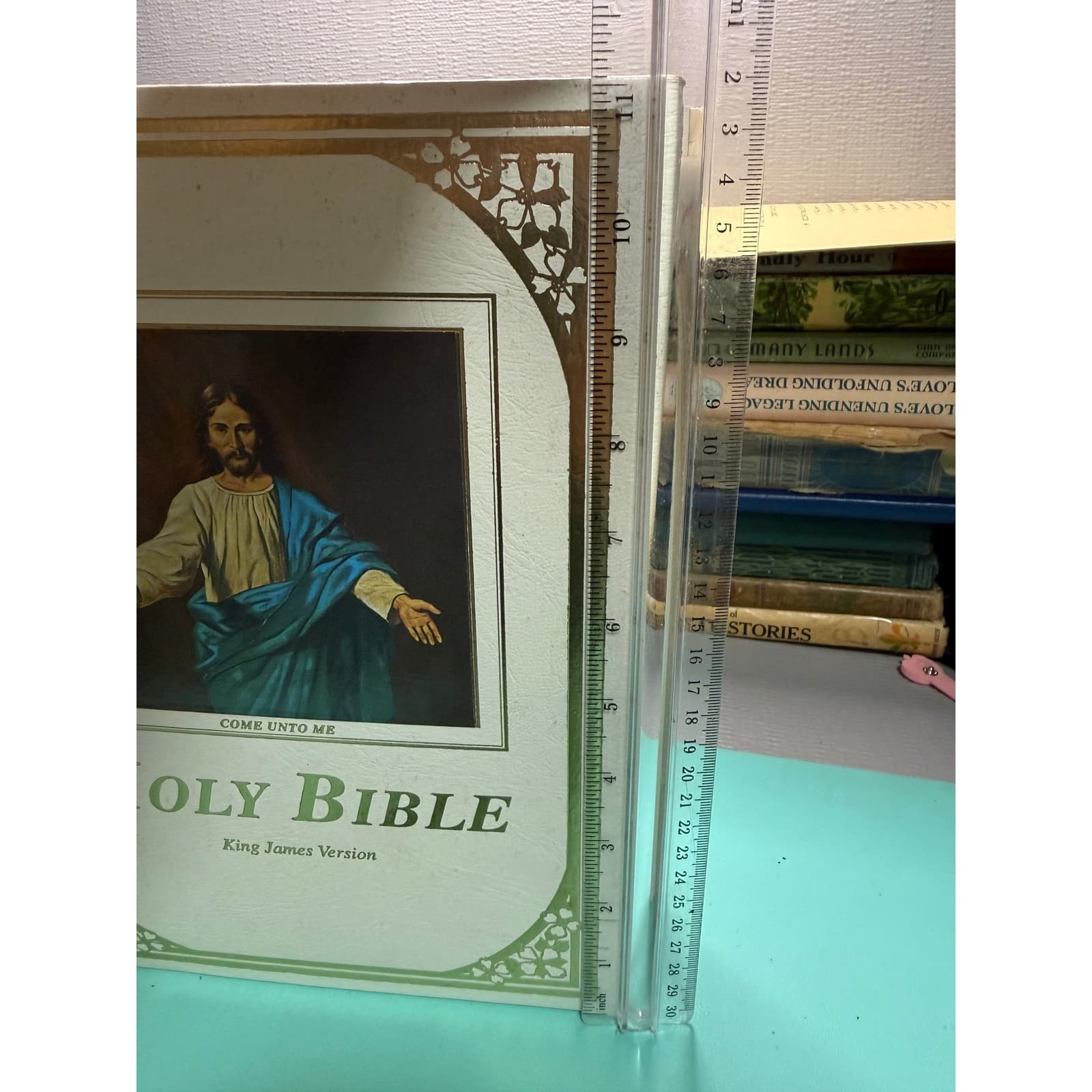 Vintage Holy Bible King James Version Come Unto Me Edition White Gold Gilded - Thumbnail 18
