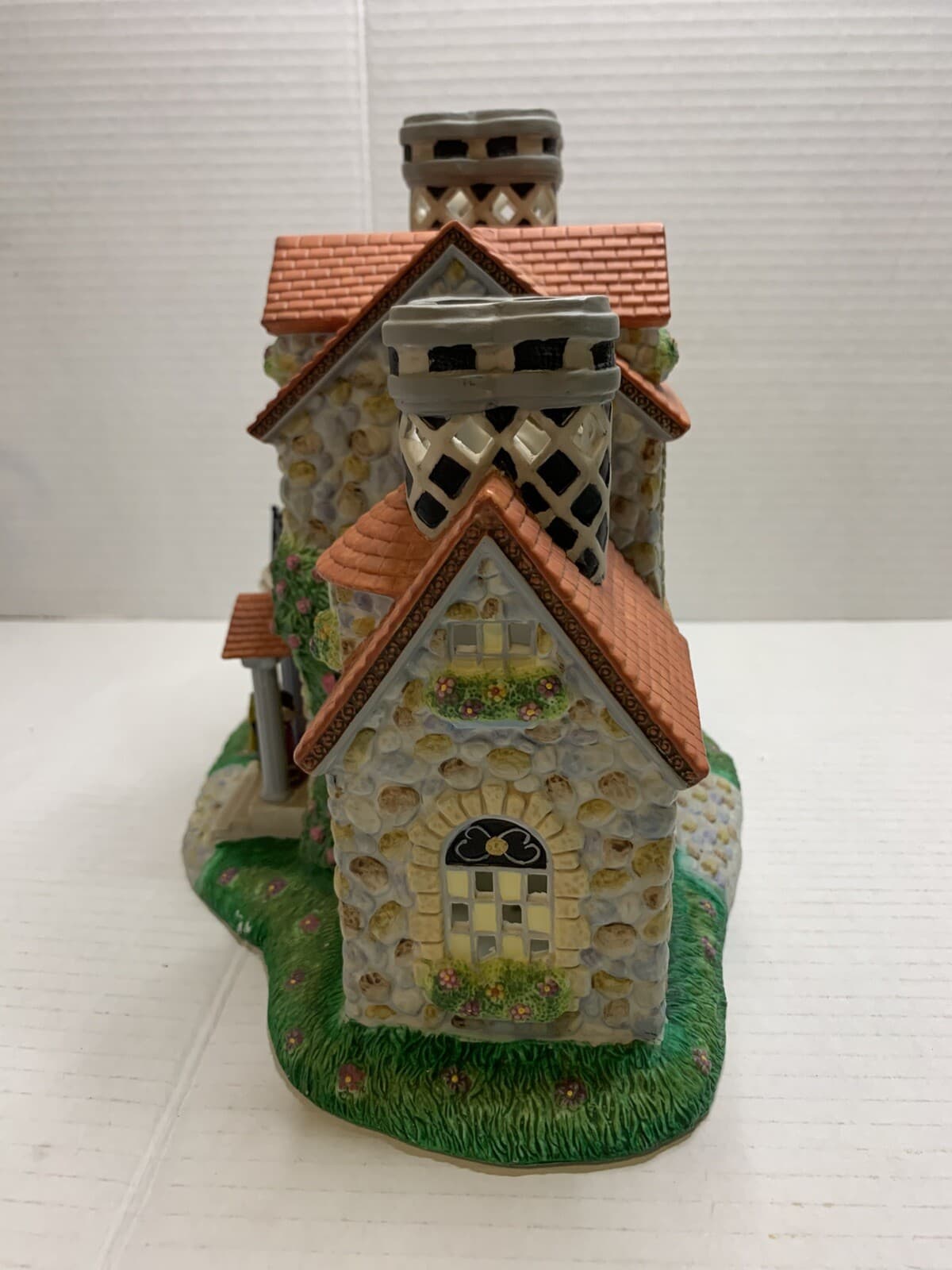 Partylite The Bristol House Tealight House - P7322 - Thumbnail 2