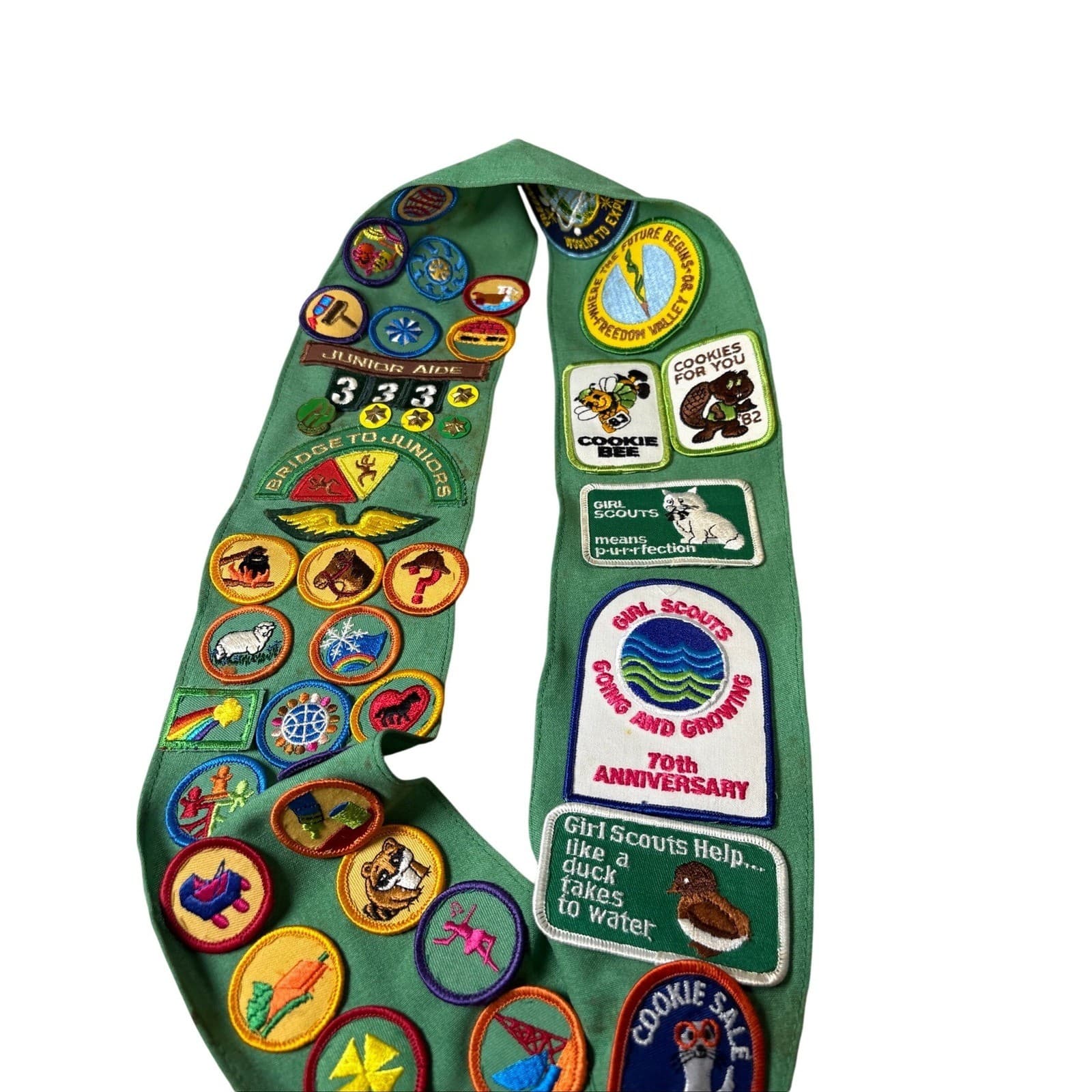 Vintage Girl Scouts Junior Sash Green with 1980s Patches Pins Troop 333 GSA - Thumbnail 2