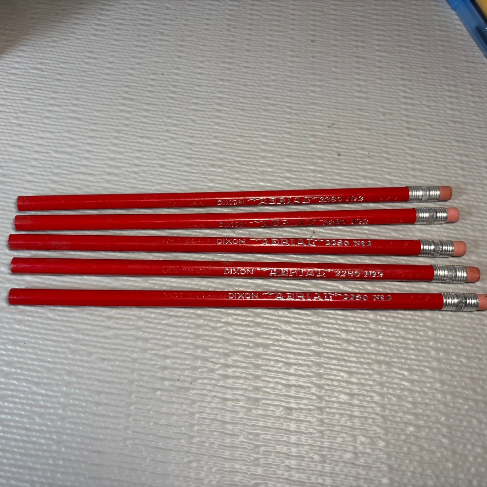 Vintage Dixon Aerial 2280 No 2 Red Pencils Made in USA Lot of 5 - Thumbnail 2