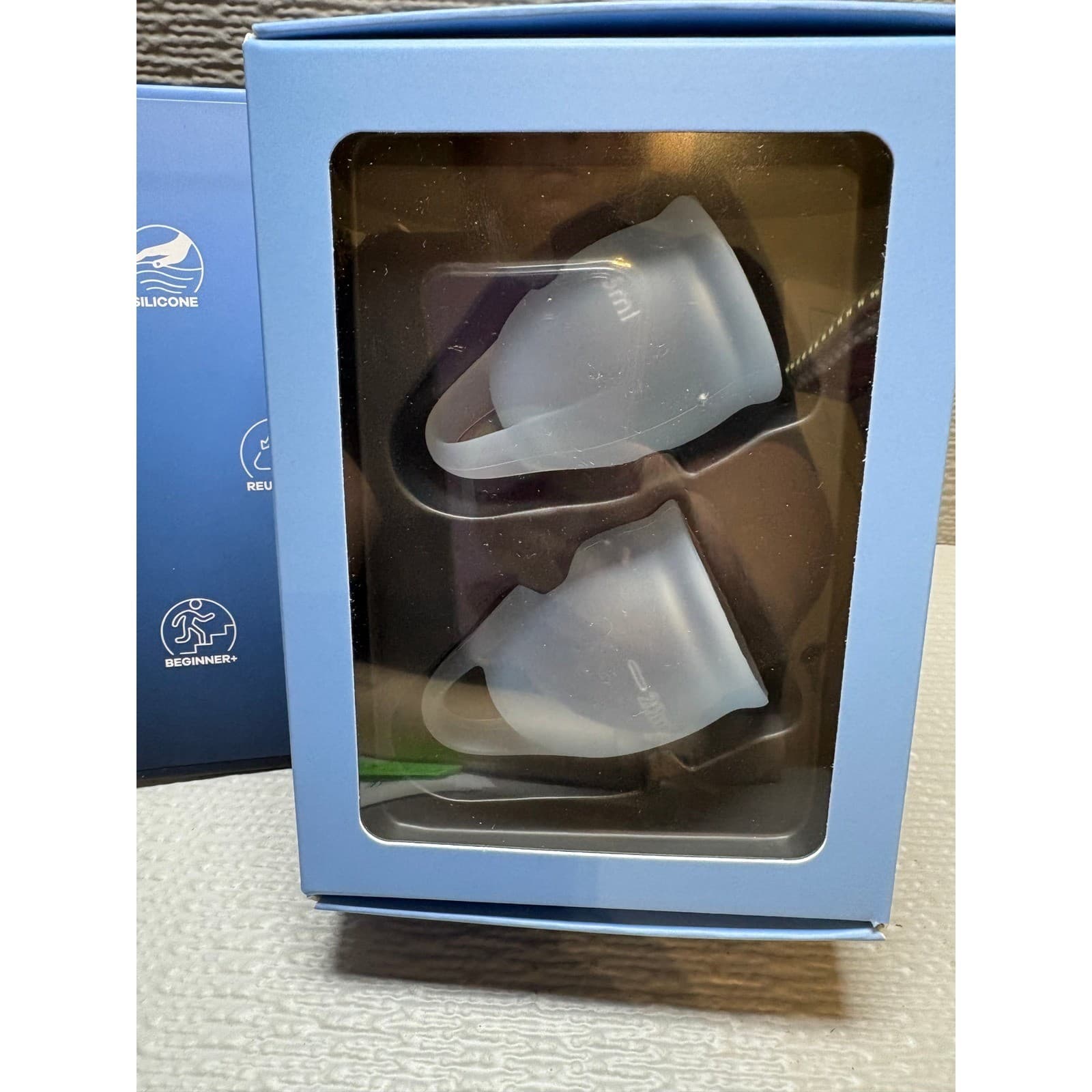 Feel Confident Menstrual Cups Set Blue Medical Silicone 15ml 20ml NEW - Thumbnail 6