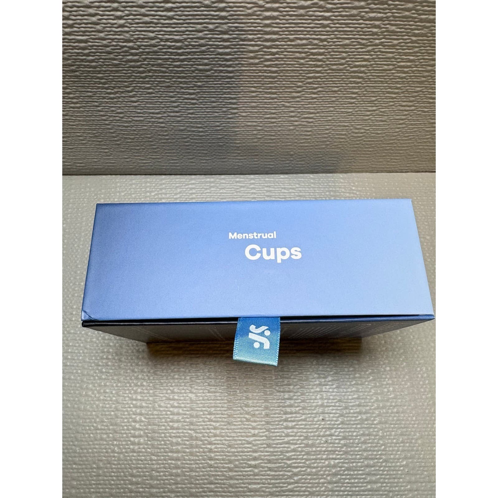 Feel Confident Menstrual Cups Set Blue Medical Silicone 15ml 20ml NEW - Thumbnail 4