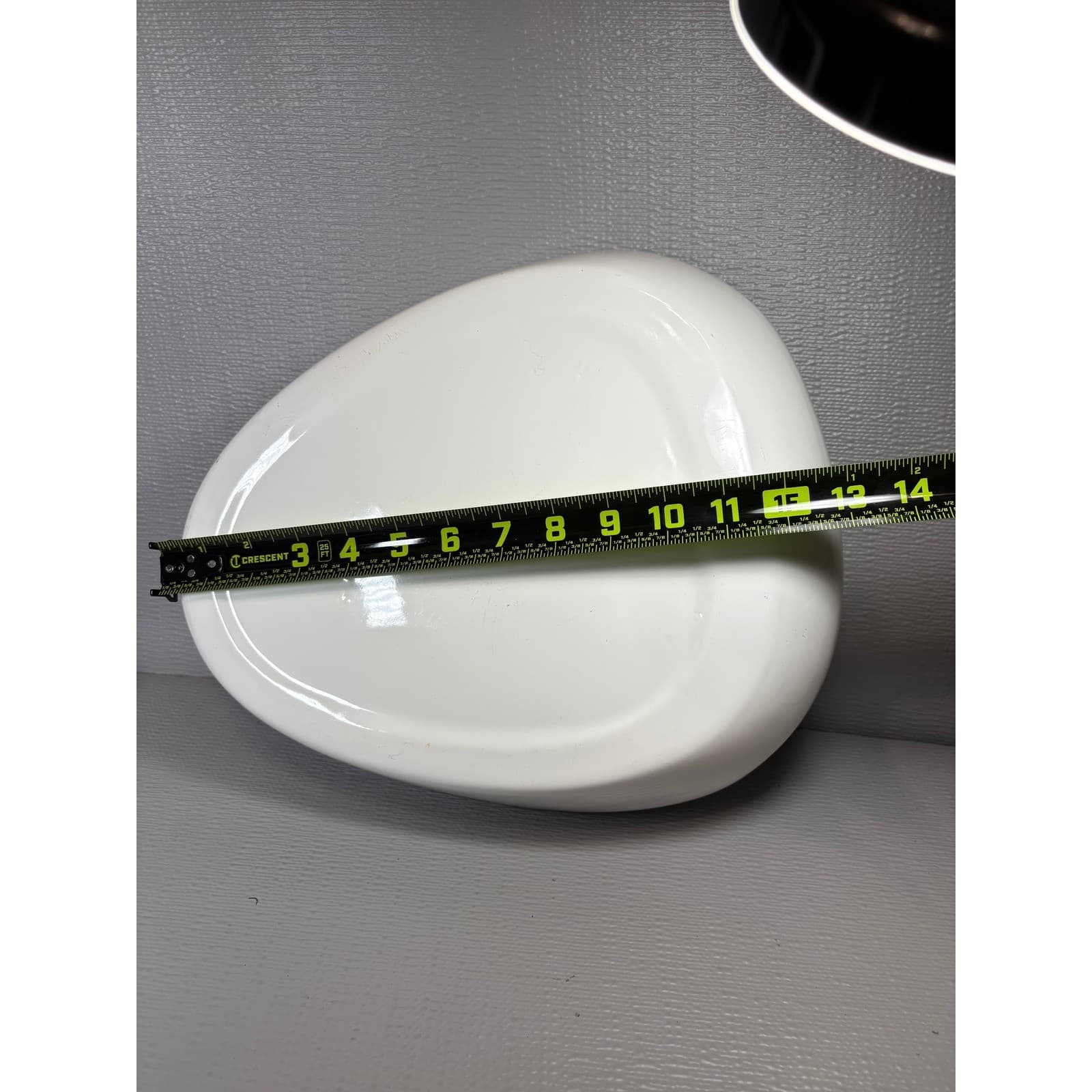 Vintage White Enamel Bedpan with Black Trim Medical Collectible 14 Inch - Thumbnail 5