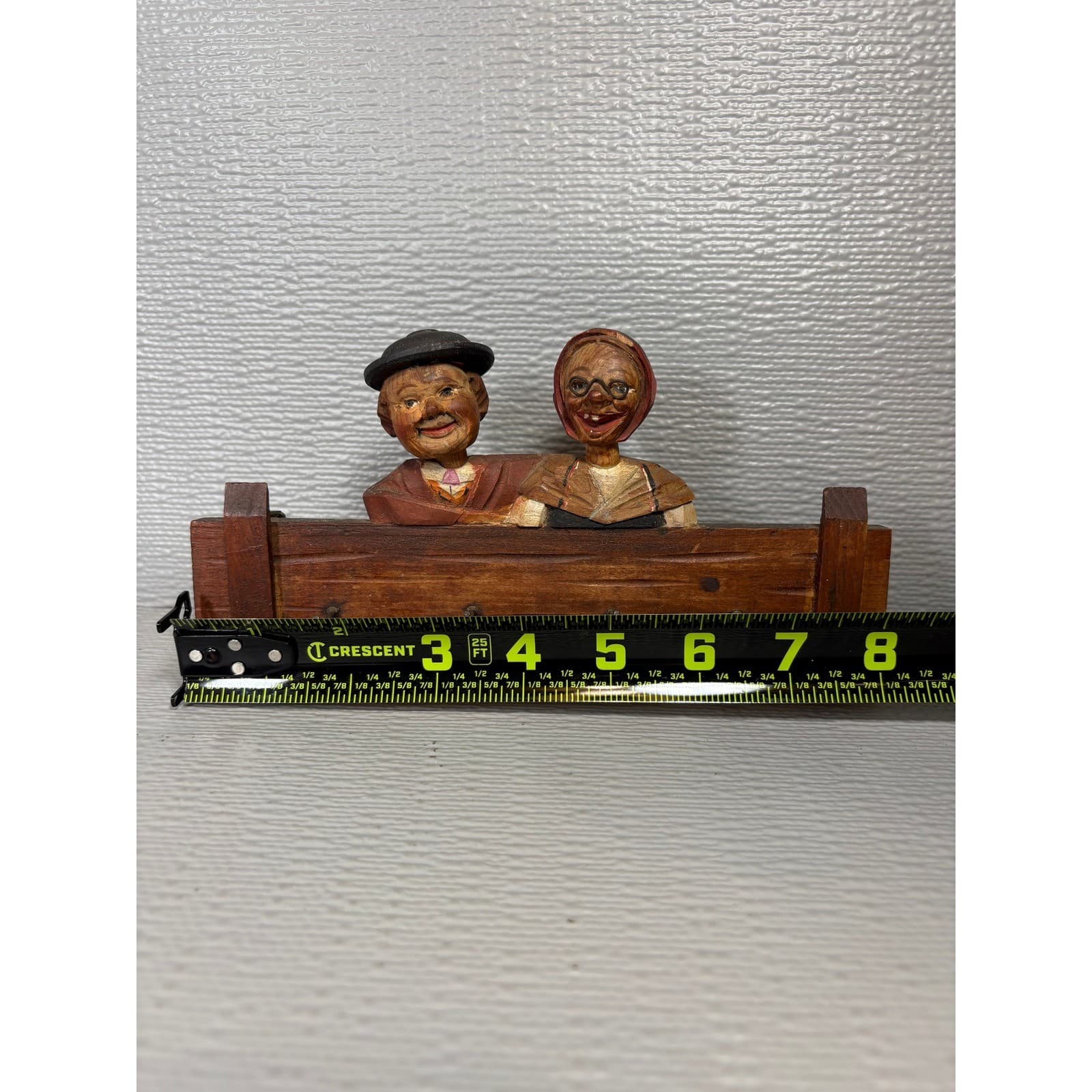 Vintage Hand Carved Wood Wall Key Rack Folk Art Elderly Couple 4 Hooks 8 Inch - Thumbnail 4