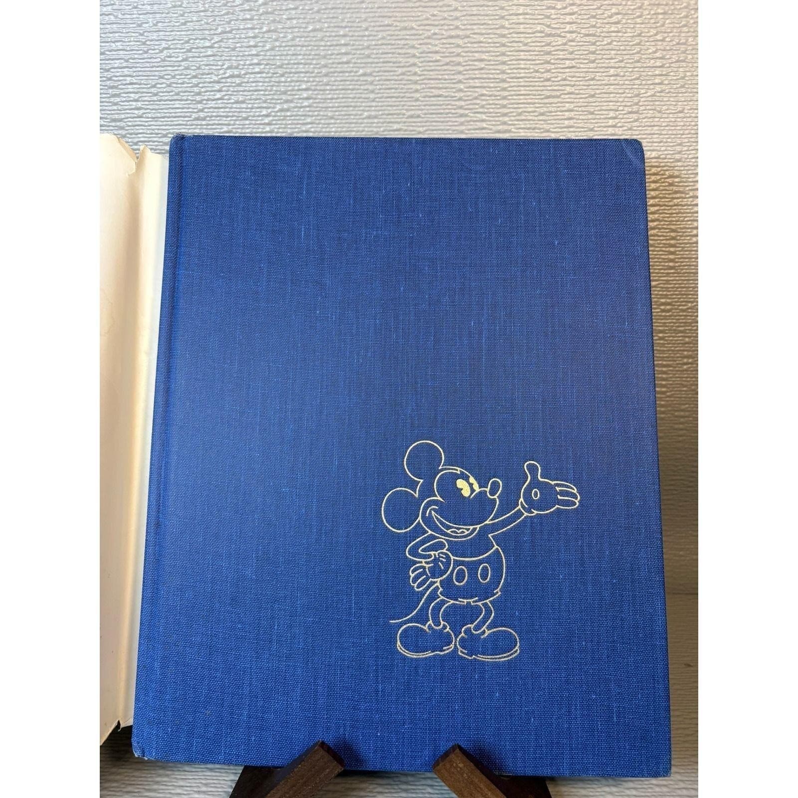 The Art of Walt Disney Christopher Finch 1975 Abrams New Concise Edition Book - Thumbnail 2