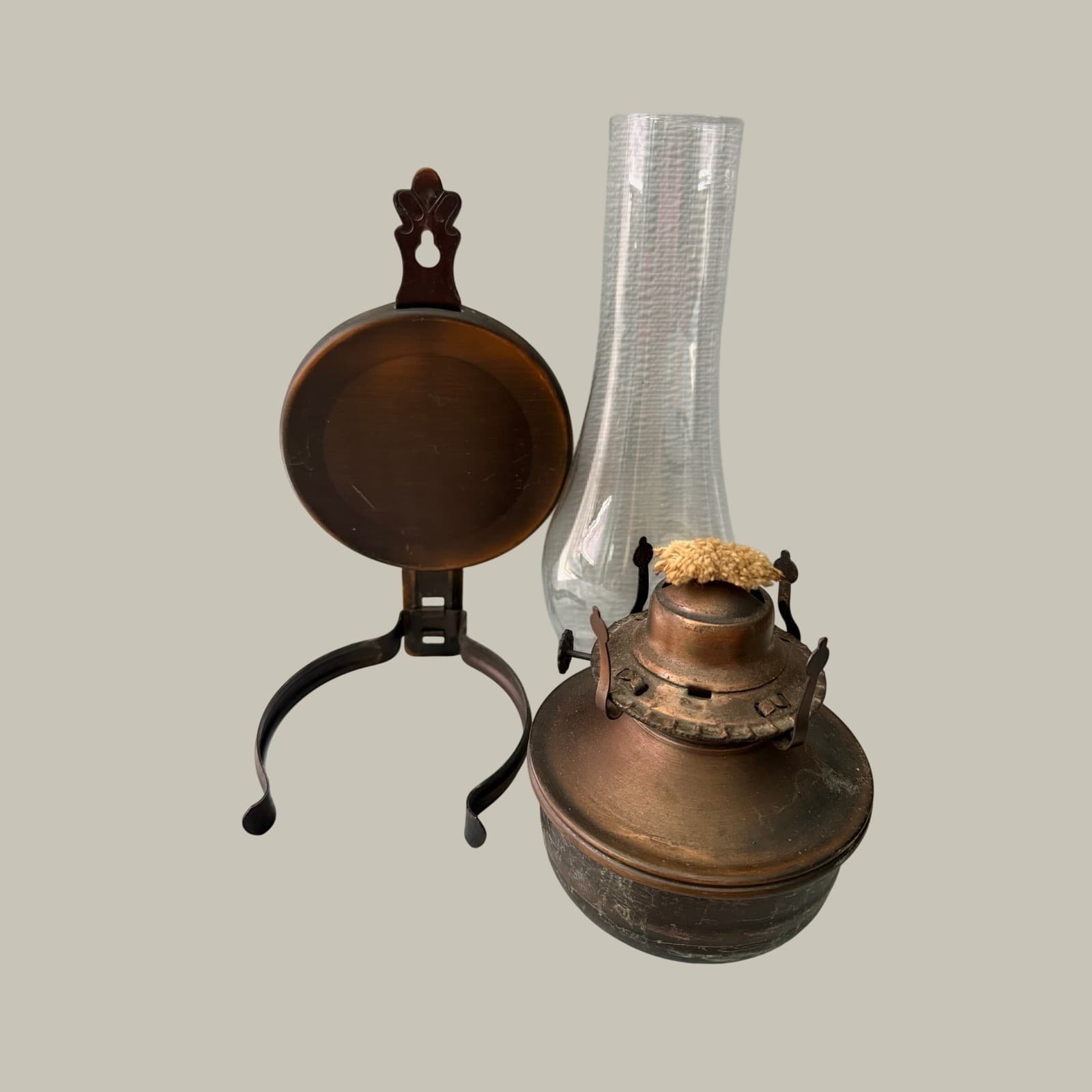 Vintage Lamplight Farms Copper Tone Wall Mount Hurricane Oil Lamp with Chimney - Thumbnail 2