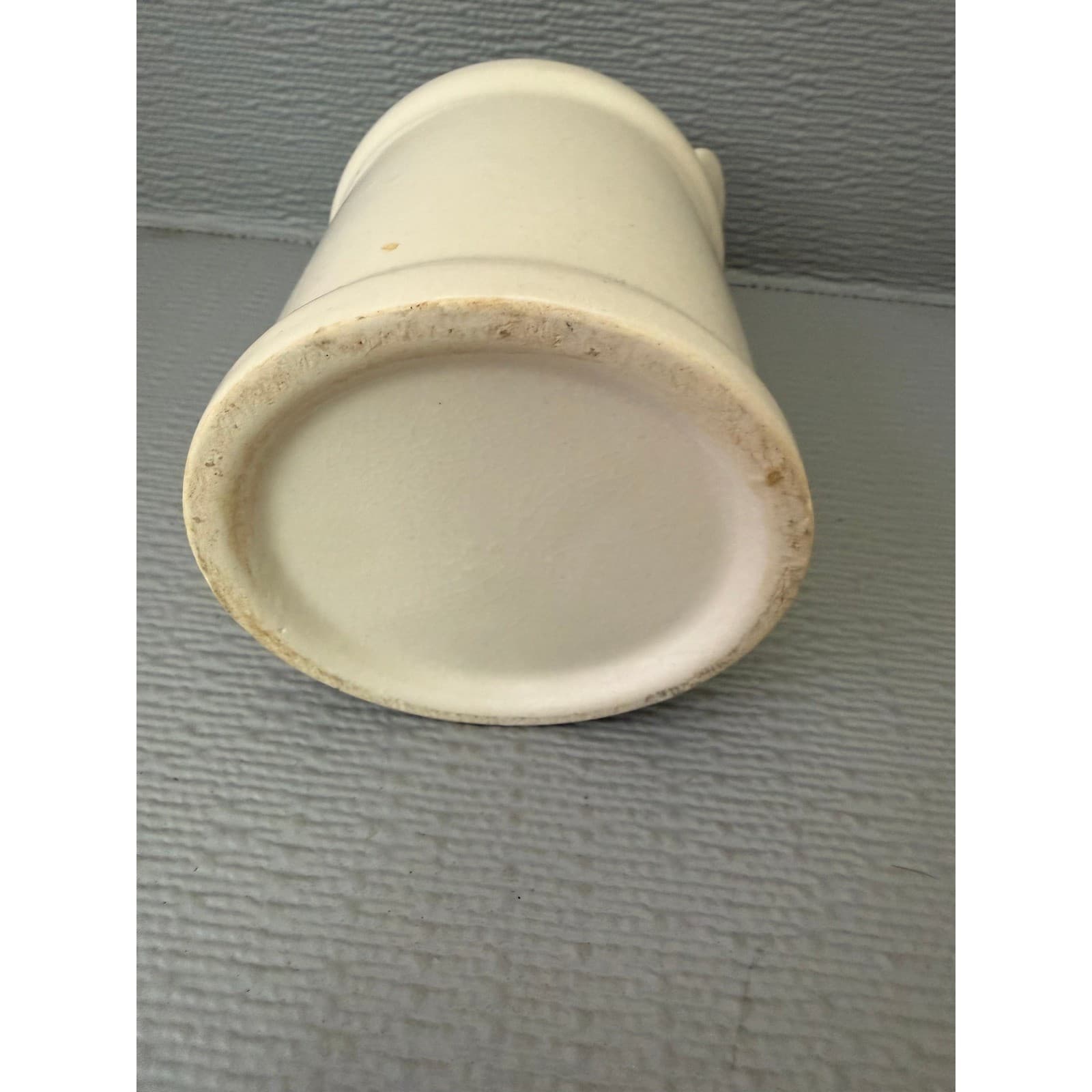 Vintage Ceramic Milk Can Vase Cream Swan Heart Farmhouse Decor 5.5 Inch - Thumbnail 3