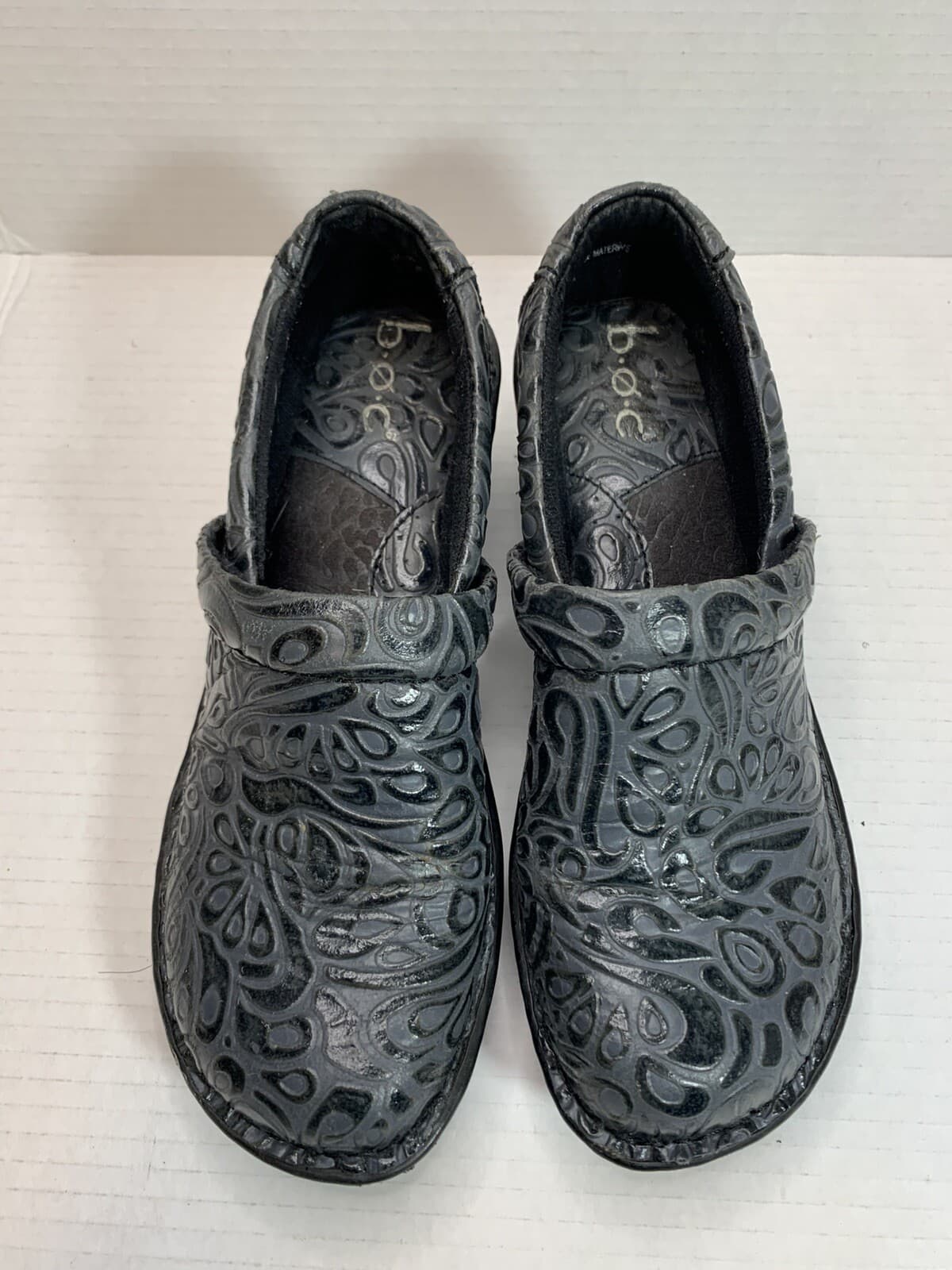 BOC Born Concept Shoes Womens 6 M Peggy Embossed Clogs Slip On - Thumbnail 2
