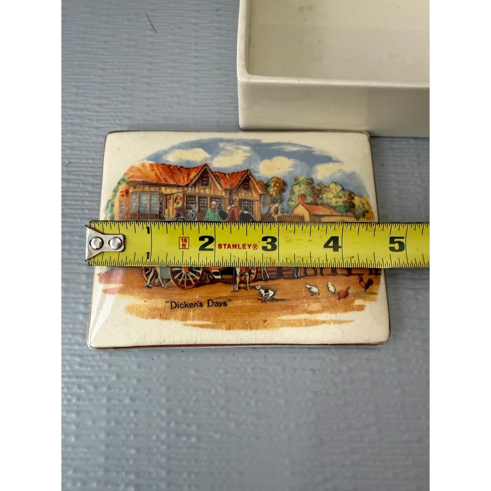 Vintage Dickens Days Ceramic Trinket Box Horse Carriage Scene Lidded Keepsake - Thumbnail 4