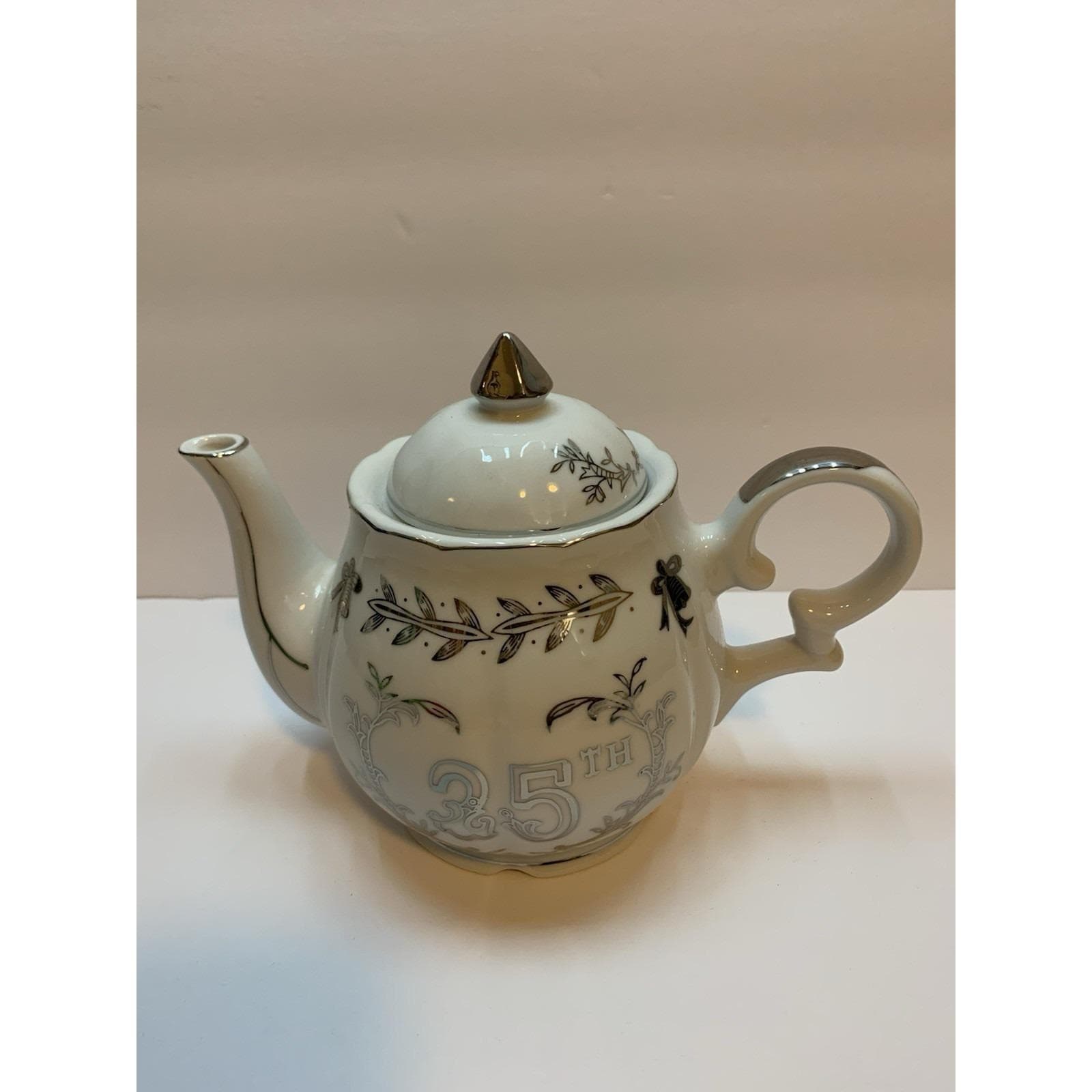 Lefton 25th Anniversary Musical Teapot Porcelain Silver Trim Made in Japan - Thumbnail 2