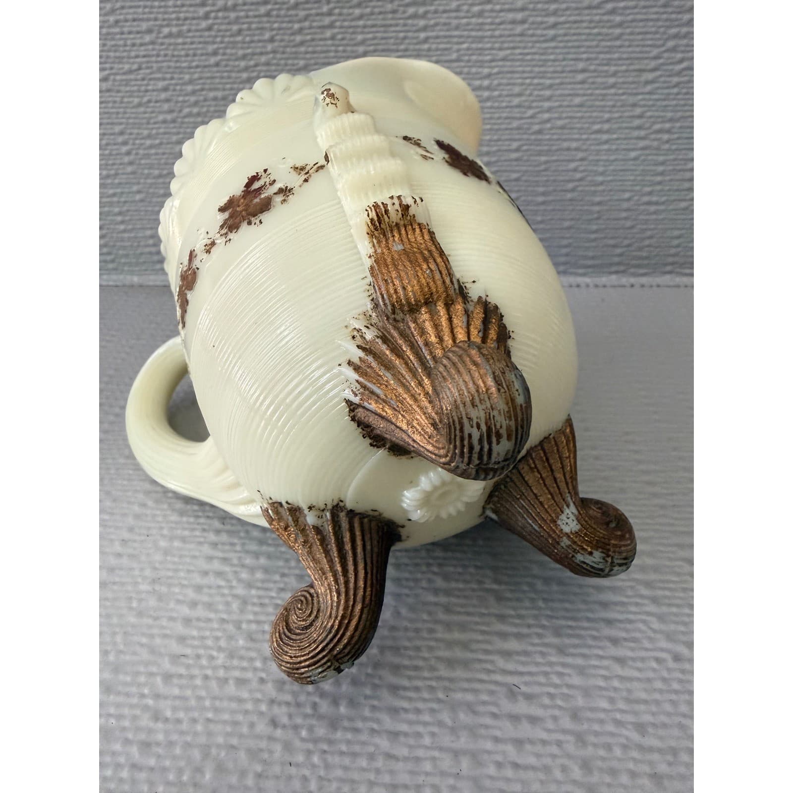 Vintage Custard Uranium Glass Creamer Pitcher Shell Design UV Glow Floral - Thumbnail 8
