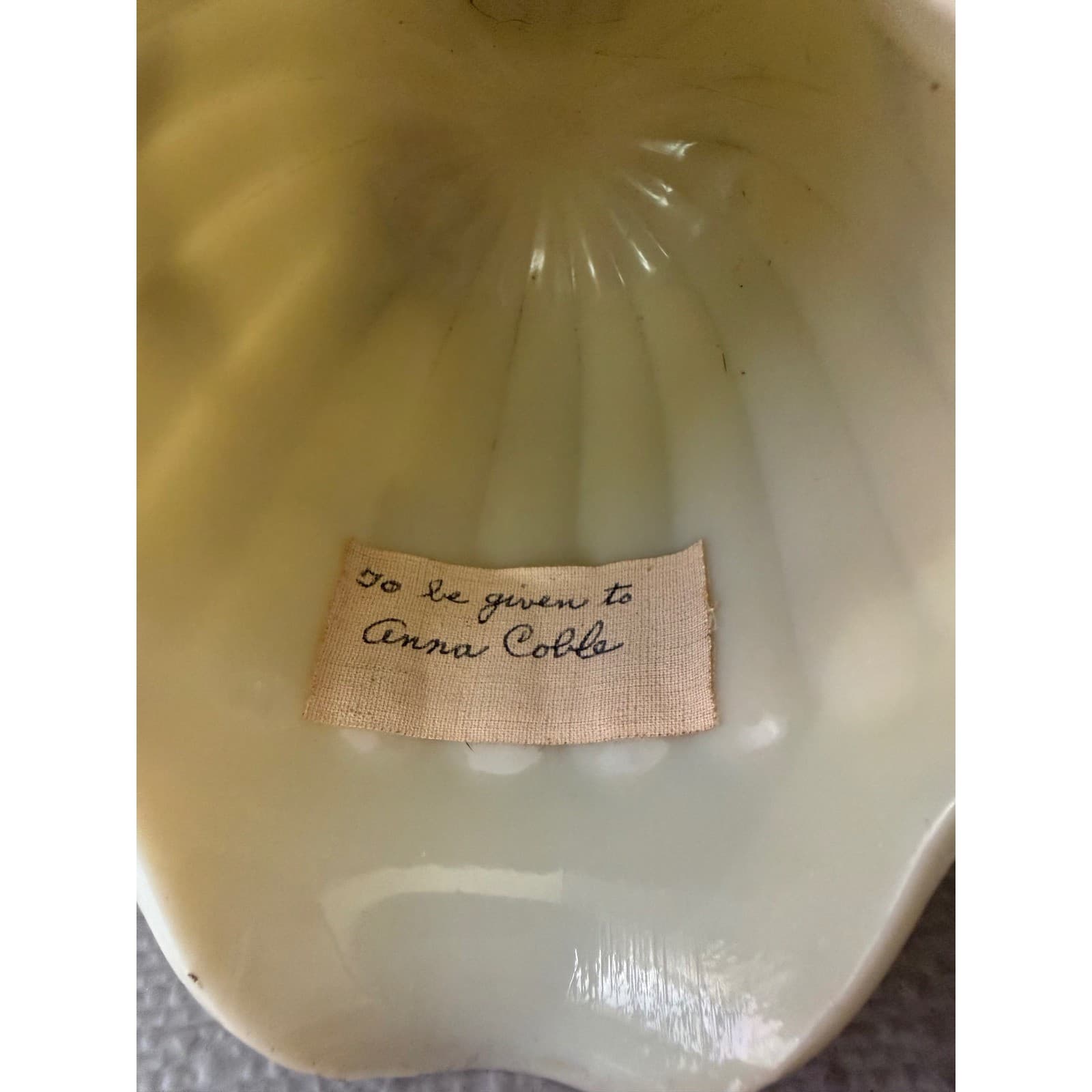 Vintage Custard Uranium Glass Creamer Pitcher Shell Design UV Glow Floral - Thumbnail 10