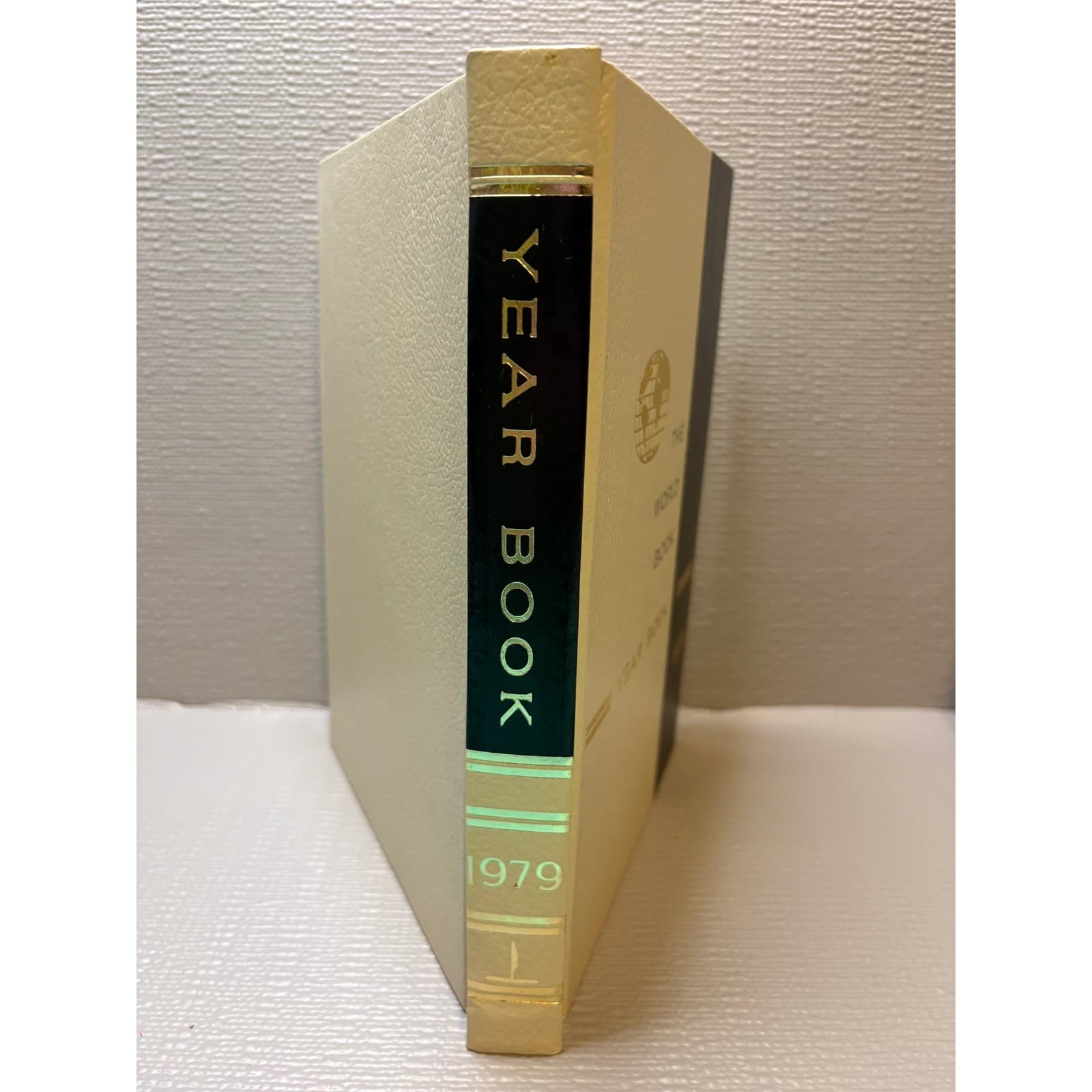 Vintage 1979 World Book Year Book Hardcover Encyclopedia Supplement 1978 Events - Thumbnail 2