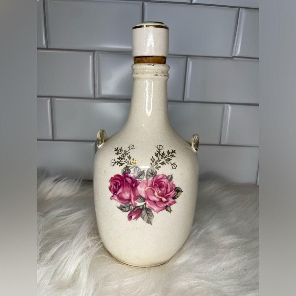 Vintage Floral decanter with cork - Thumbnail 3