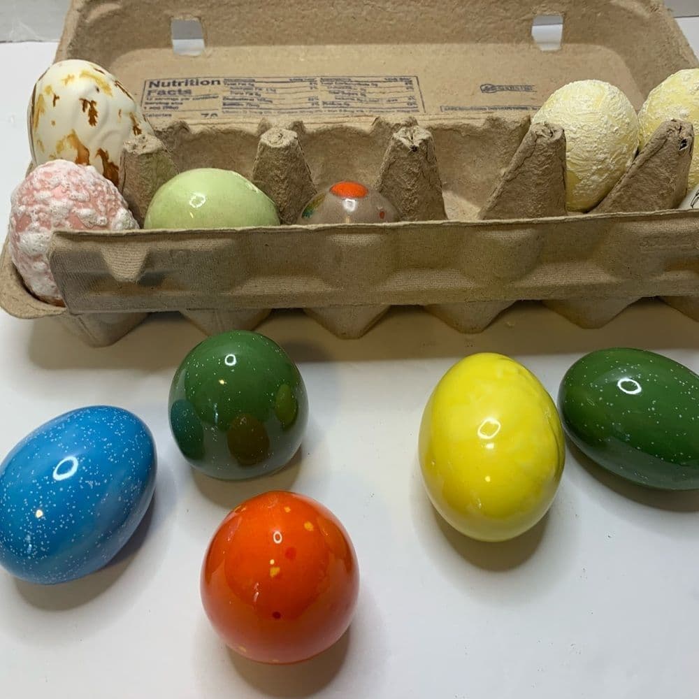 Vintage ceramic spotted speckled Easter Eggs handmade hand painted Easter 1977 - Thumbnail 12