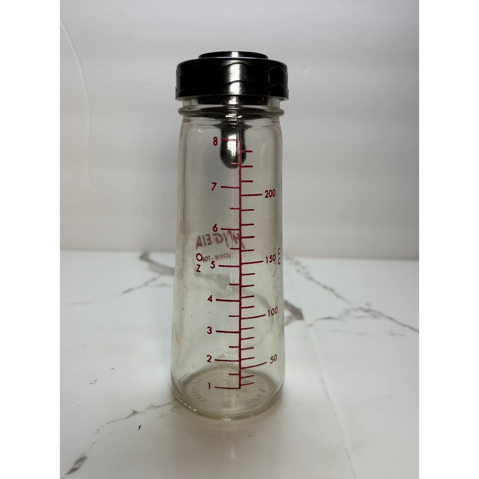 Vintage Hygeia Glass Baby Bottle 8oz Screw Top Black Cap Red Measurements 1957 - Thumbnail 2