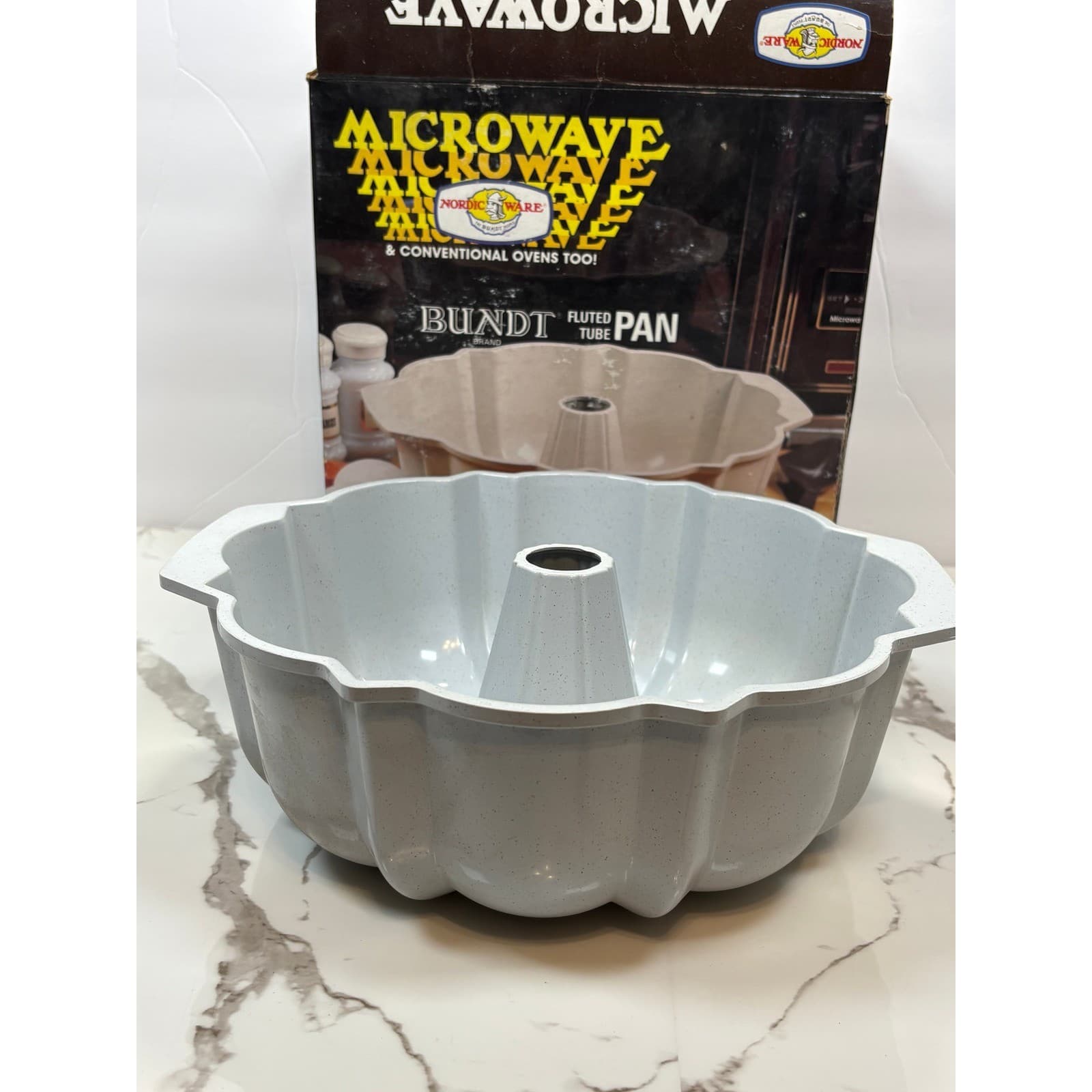 Nordic Ware Vintage Bundt Fluted Tube Pan Microwave & Conventional Oven Safe - Thumbnail 3