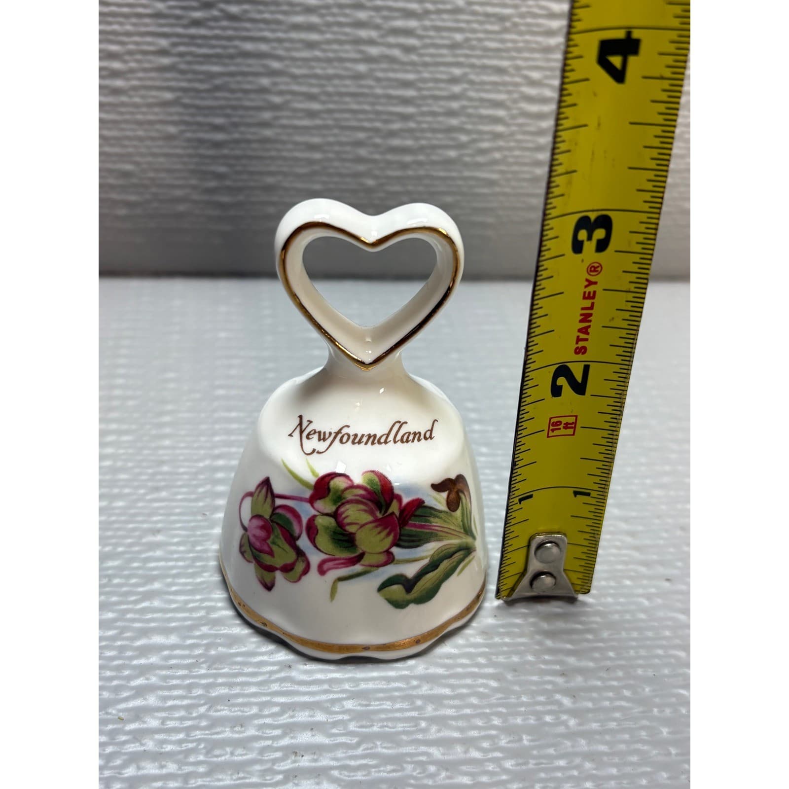 Vintage Newfoundland Souvenir Bell Fine Bone China Made in England Heart Handle - Thumbnail 6