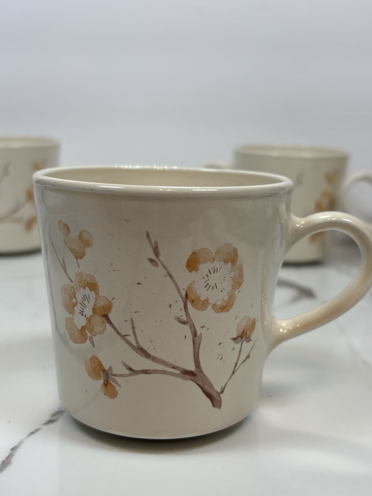 Vintage Corning Ware Apricot Grove Floral Mugs Set of 4 Cream Tan Peach - Thumbnail 5