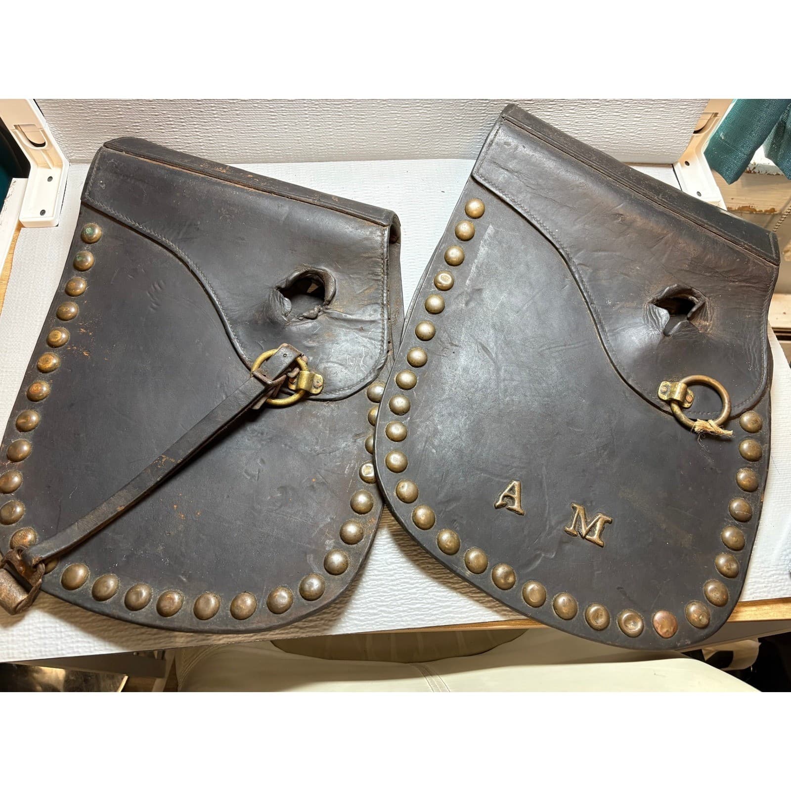 Vintage Studded Leather Motorcycle Saddlebags AM Brass Detail Distressed - Thumbnail 5