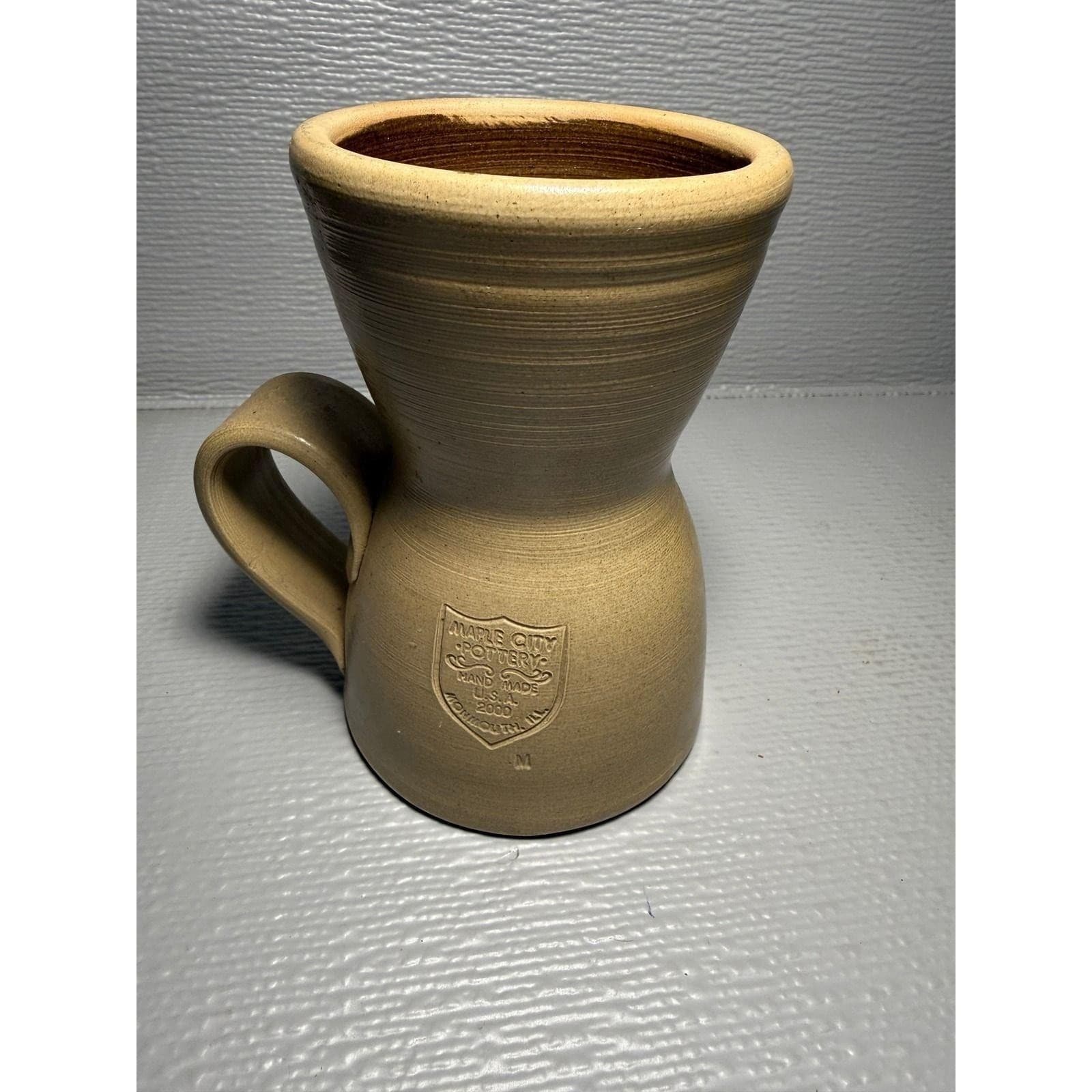 Maple City Pottery 2000 Hand Made Stoneware Heart Wax Warmer Monmouth IL Tan - Thumbnail 2