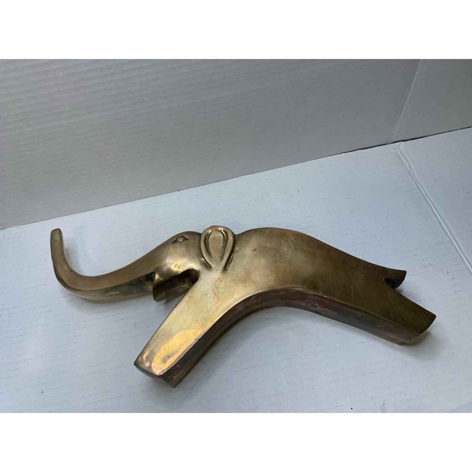 Vintage Solid Brass Elephant Bookends Set Mid Century Modern Gold Decor Pair - Thumbnail 8