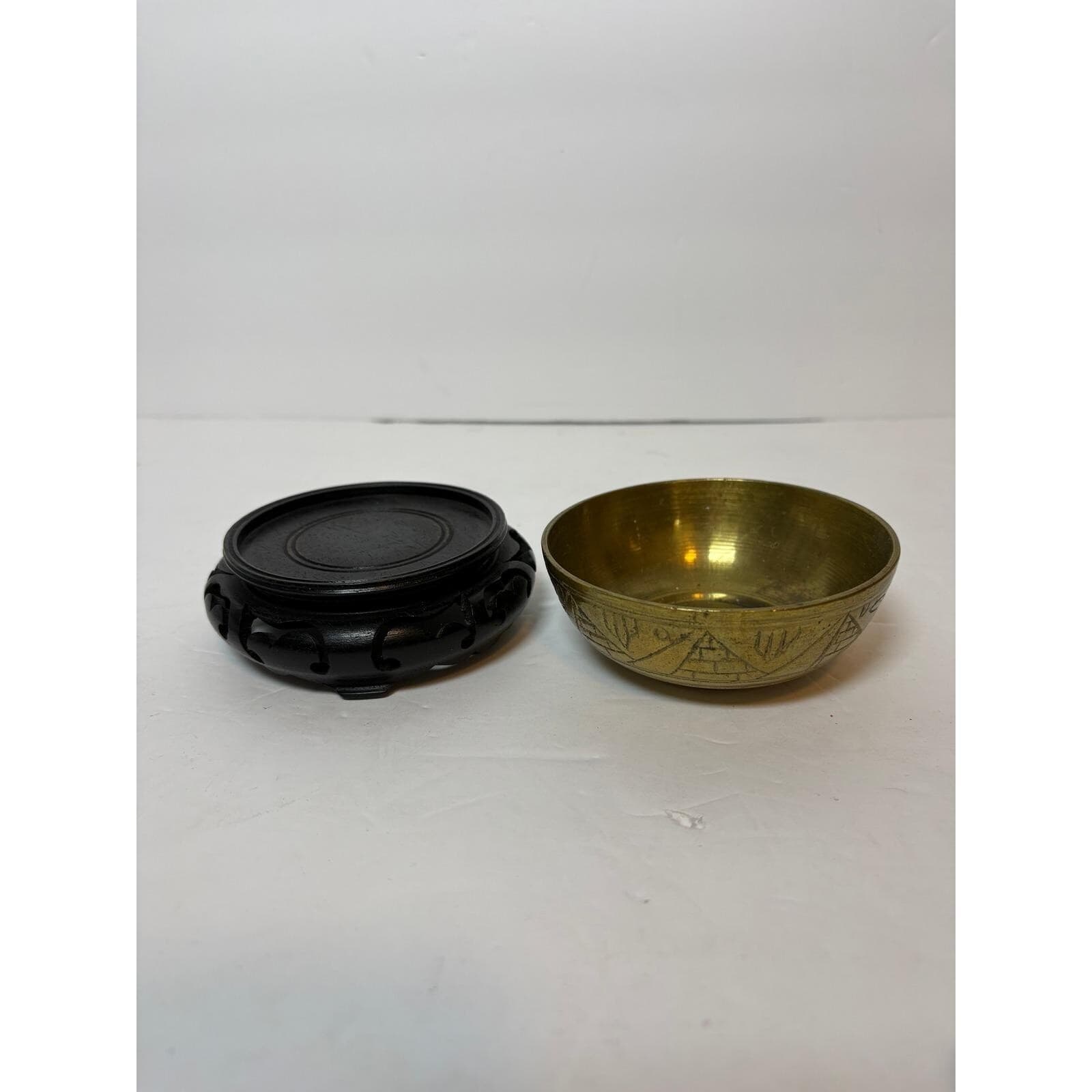 Vintage Etched Brass Egyptian Bowl with Pyramids Camels and Wood Stand 3.5 Inch - Thumbnail 3