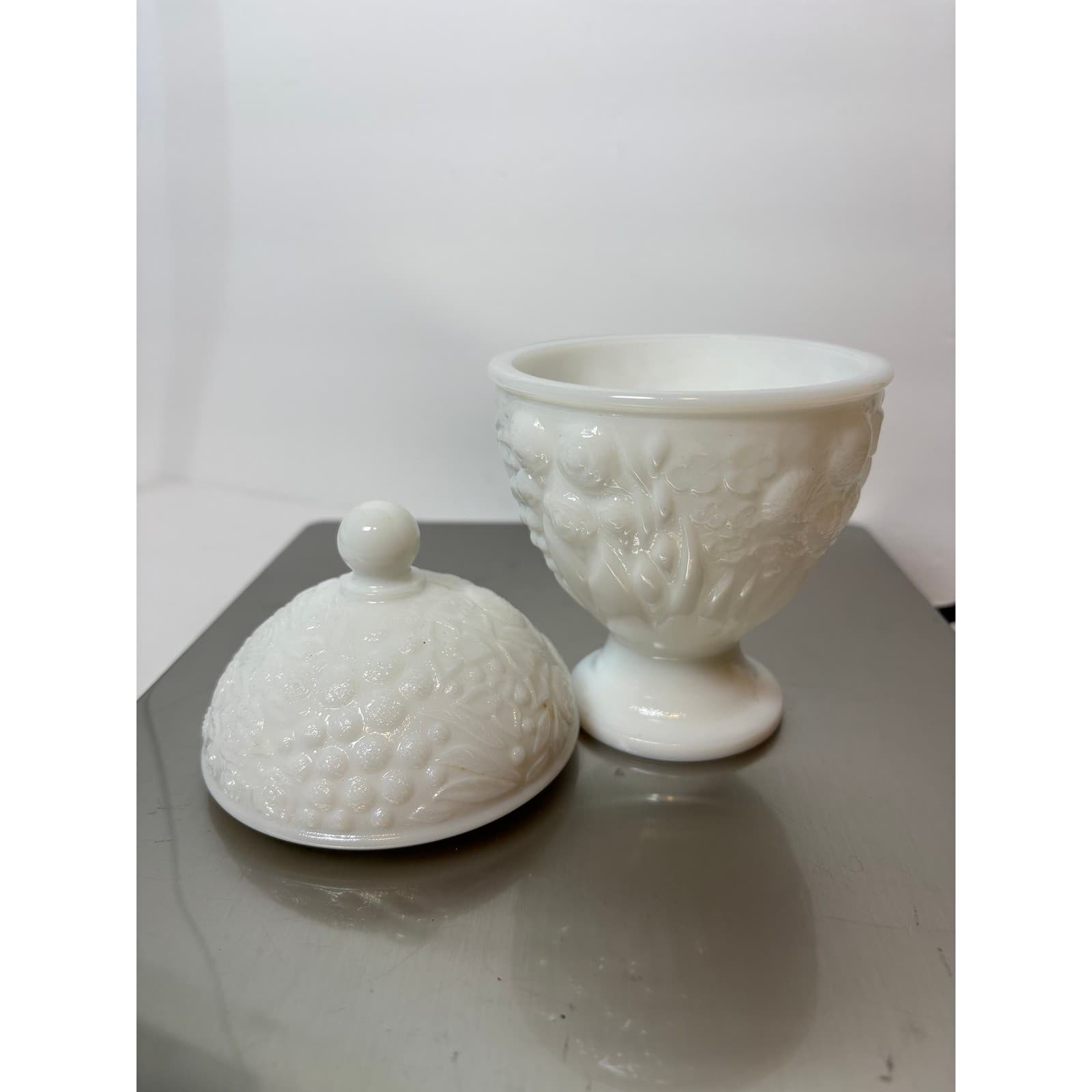 Vintage Avon Milk Glass Candy Dish Harvest Fruit Floral White Pedestal Jar - Thumbnail 2