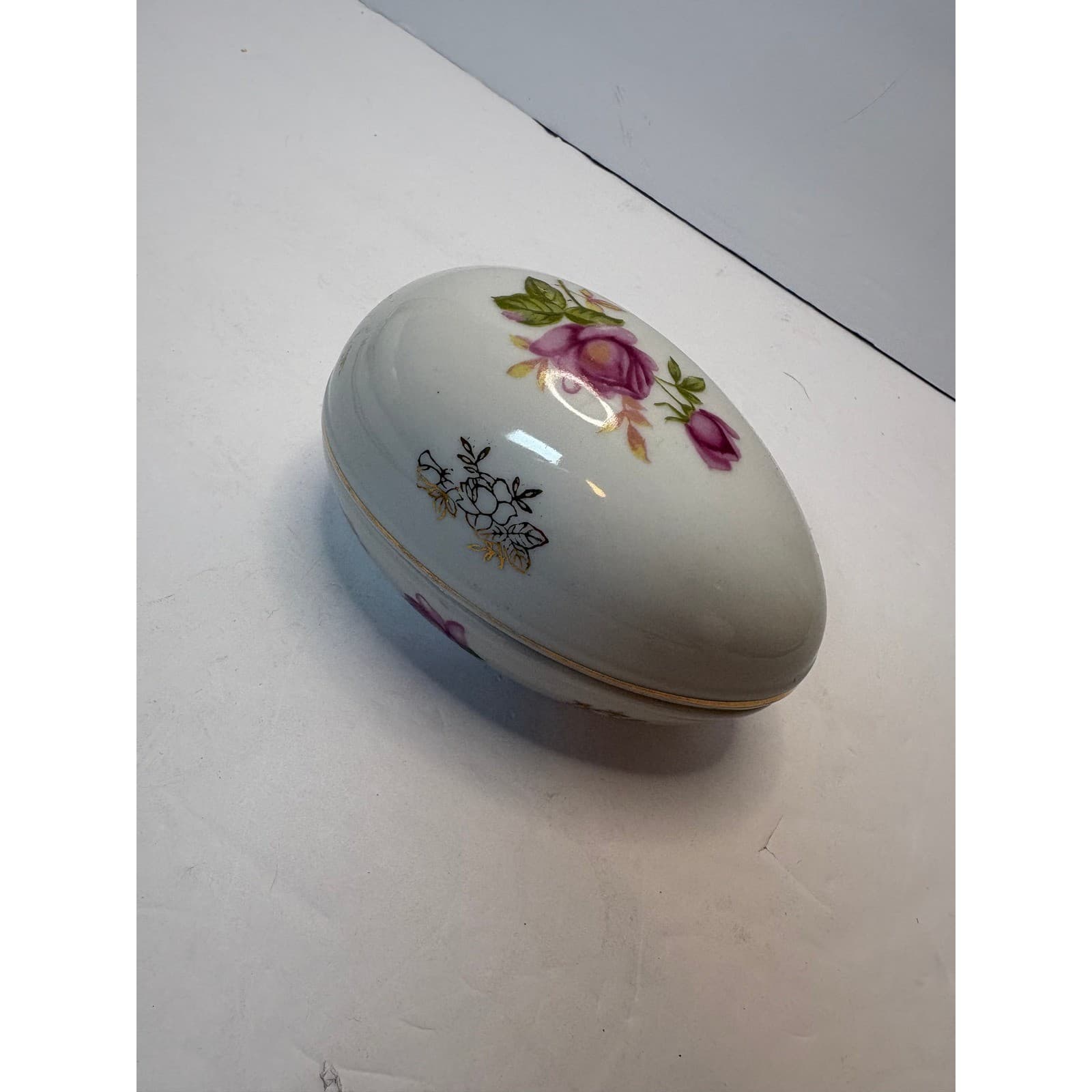 Lefton China Hand Painted Porcelain Egg Trinket Box Pink Roses Gold 2209 Vintage - Thumbnail 3