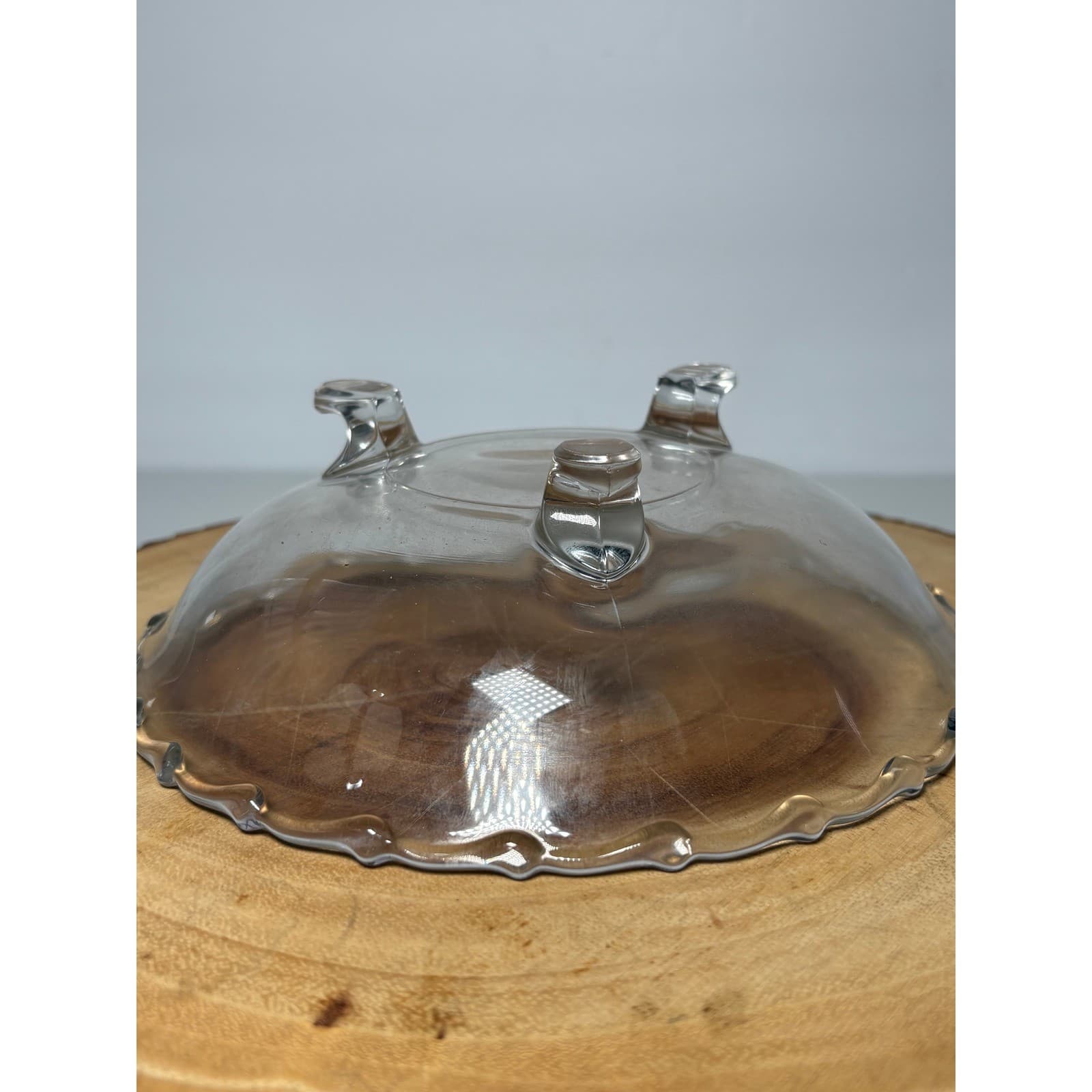 Vintage Clear Glass Footed Bowl Scalloped Edge 3-Footed Shallow Candy Dish 7.5" - Thumbnail 3