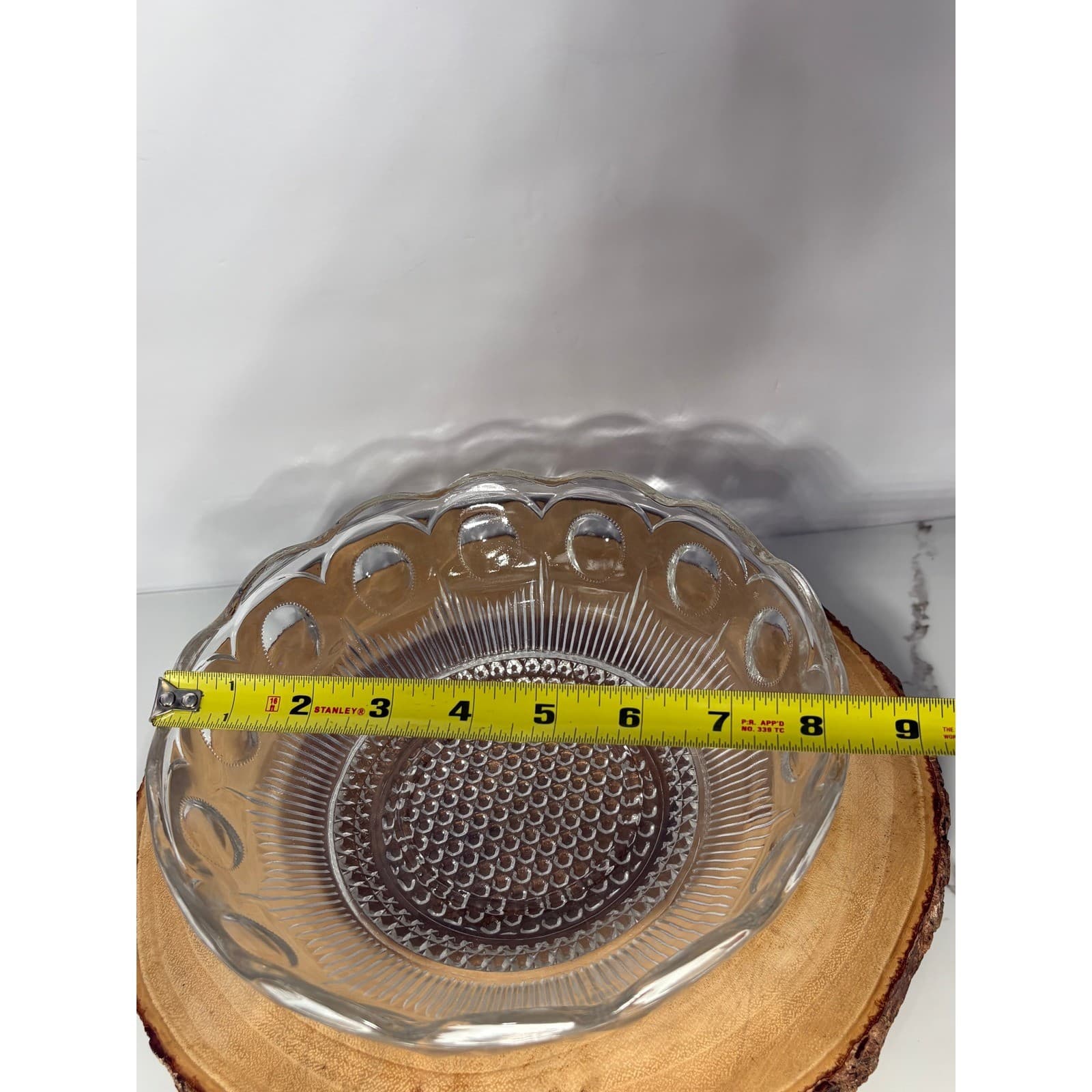 Vintage Clear Pressed Glass Bowl Scalloped Edge Thumbprint Ribbed Hobnail 8.5" - Thumbnail 4