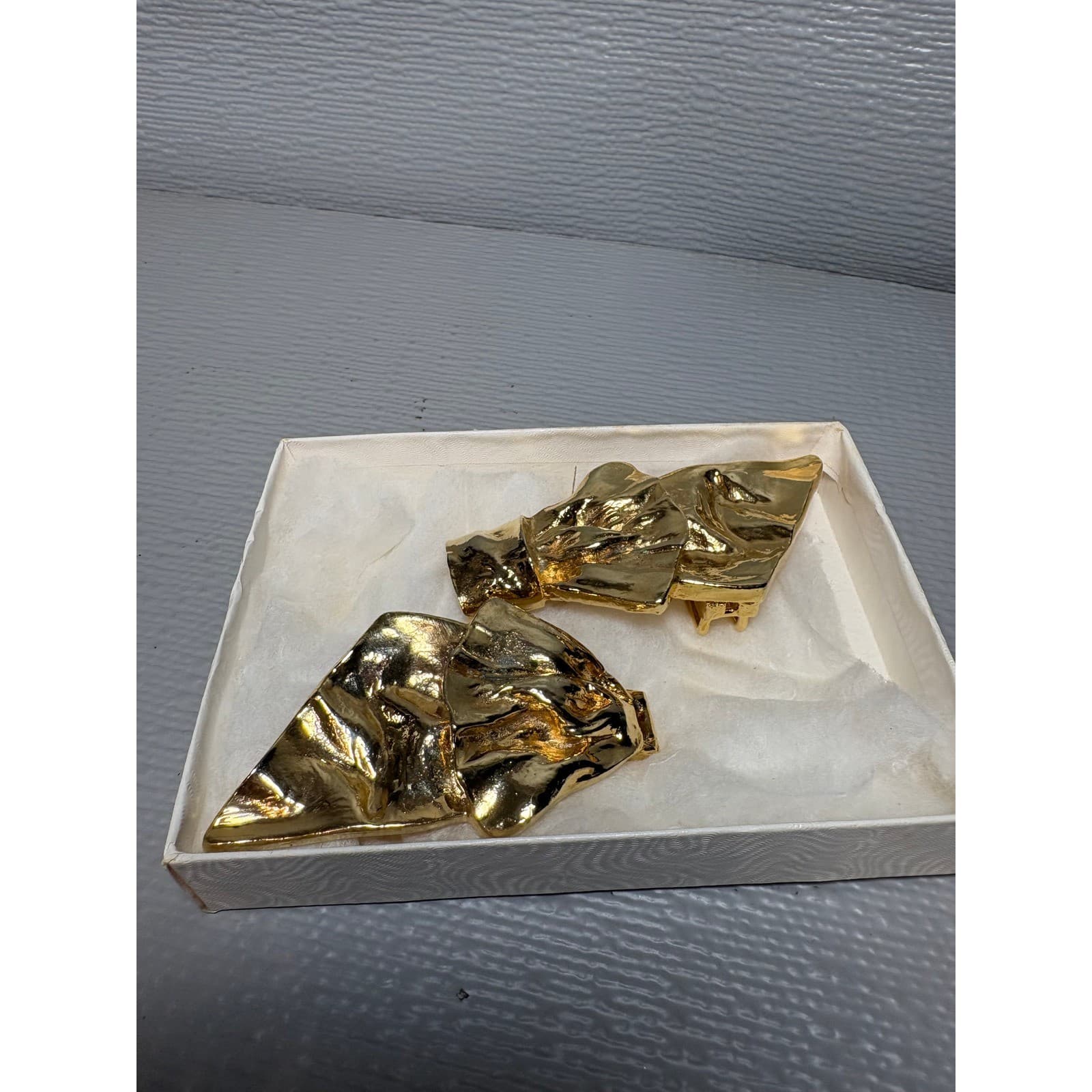 Vintage Gold Tone Mimi Di N Metal Bow Belt Buckle 2 Piece Statement Accessory - Thumbnail 3