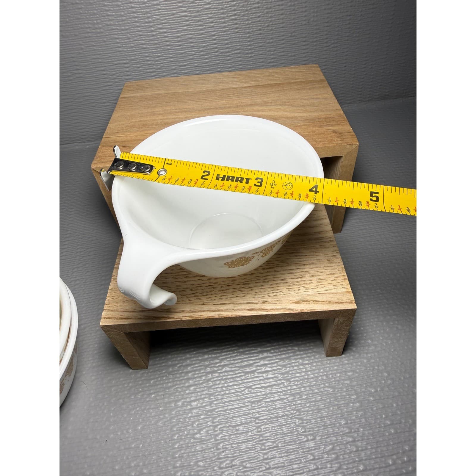 Corelle Butterfly Gold Teacups Set of 4 Vintage Corning White Gold Hook Handle - Thumbnail 6