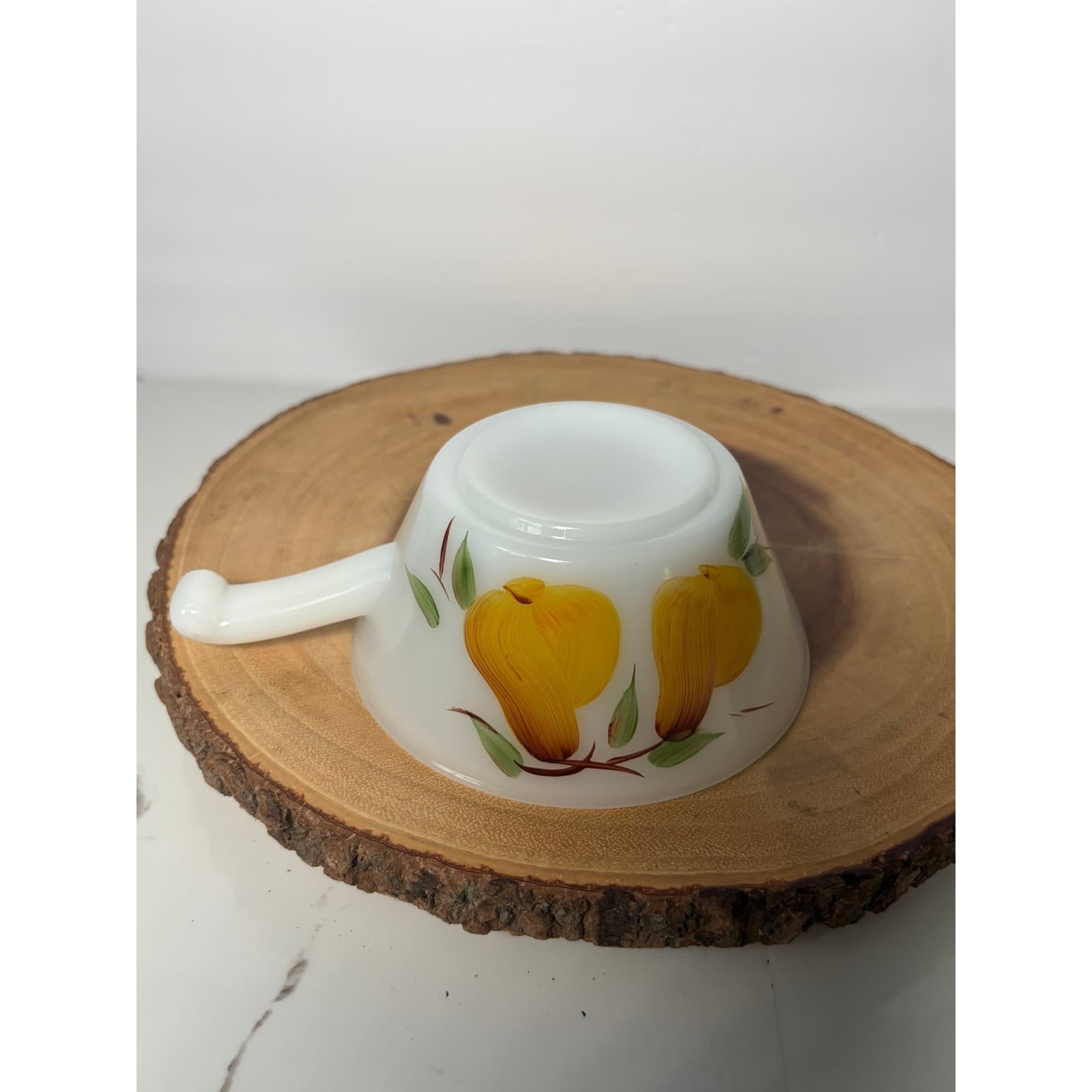 Vintage Fire-King Milk Glass Fruit Chili Bowls Set of 3 Pear Grapes Hand Painted - Thumbnail 6