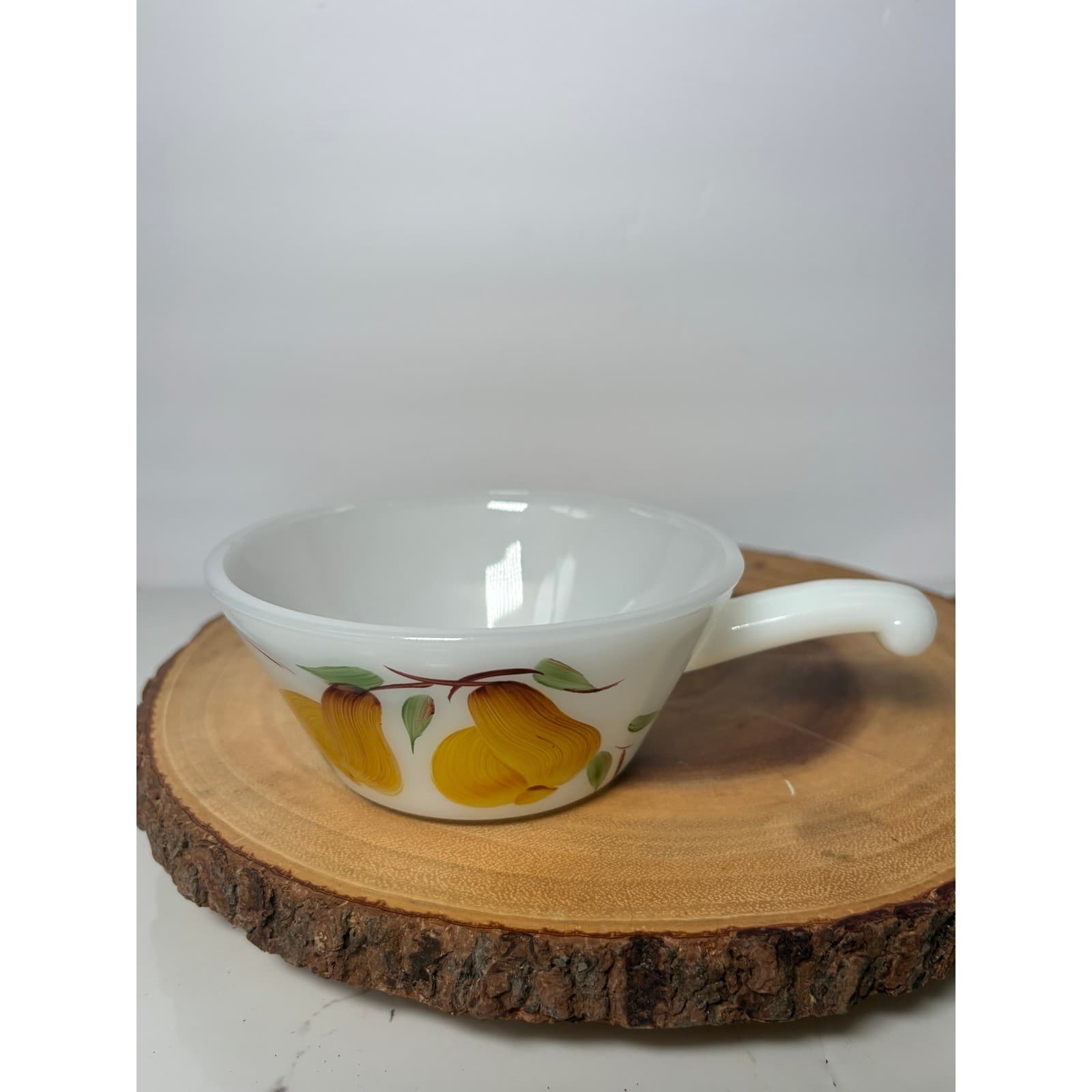 Vintage Fire-King Milk Glass Fruit Chili Bowls Set of 3 Pear Grapes Hand Painted - Thumbnail 8