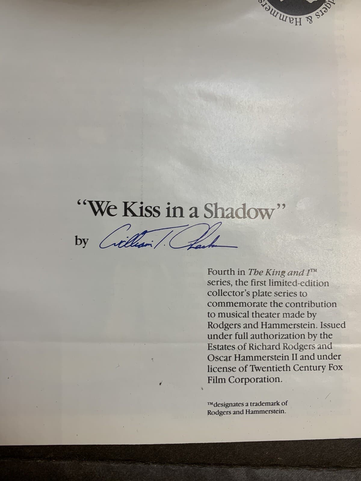 1985 Collector Plate WE KISS IN A SHADOW 4th/4 in The King and I Series w/CoA - Thumbnail 5