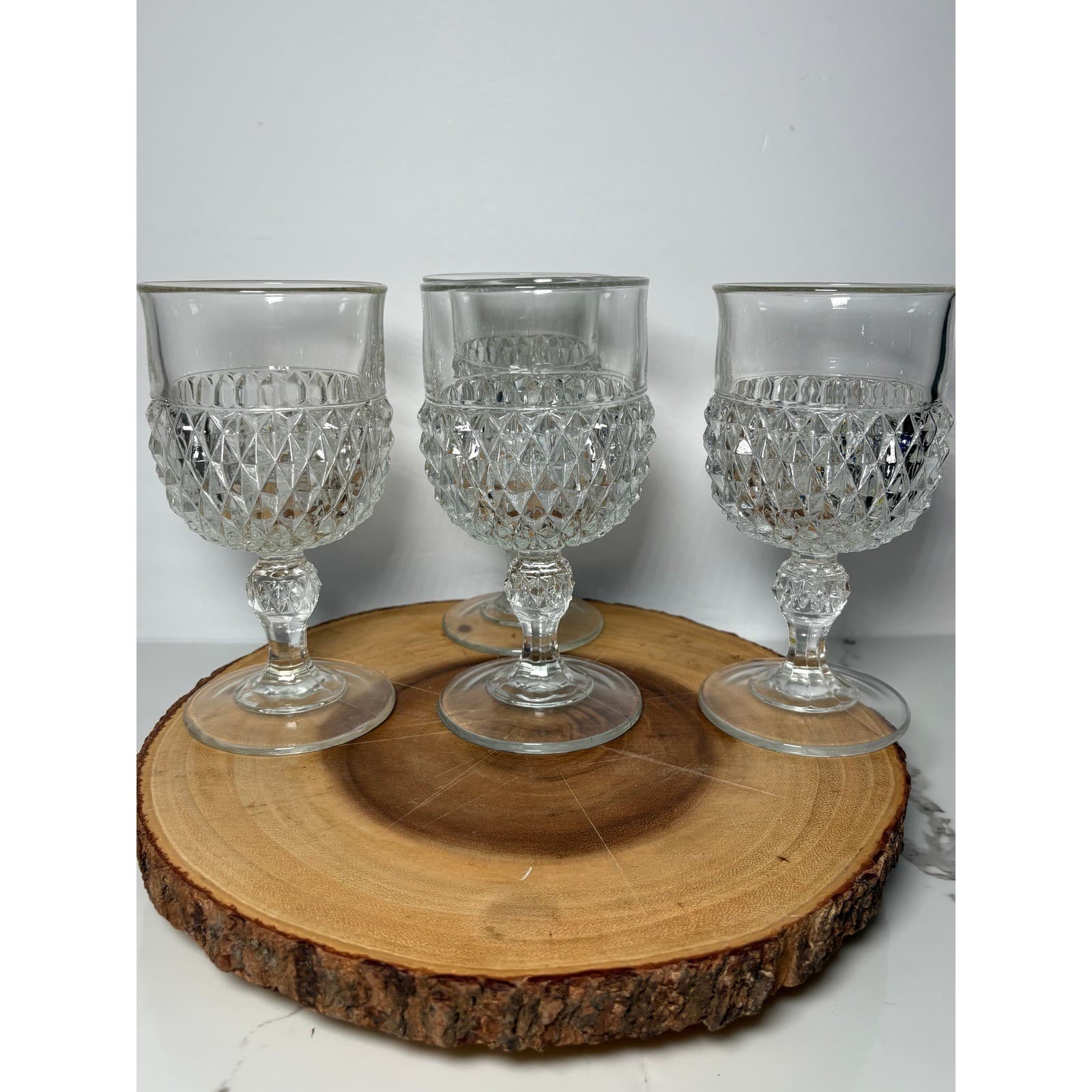 Vintage Clear Pressed Indiana Glass Diamond Point Set of 4 Water / Wine - Thumbnail 3