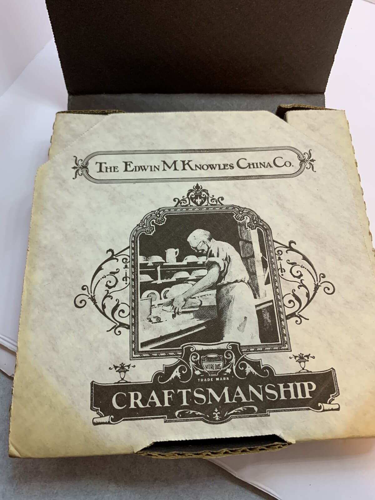 VTG Knowles 1983 "A COAT OF PAINT 3rd of 4 From Friends I Remember Series w/CoA - Thumbnail 9