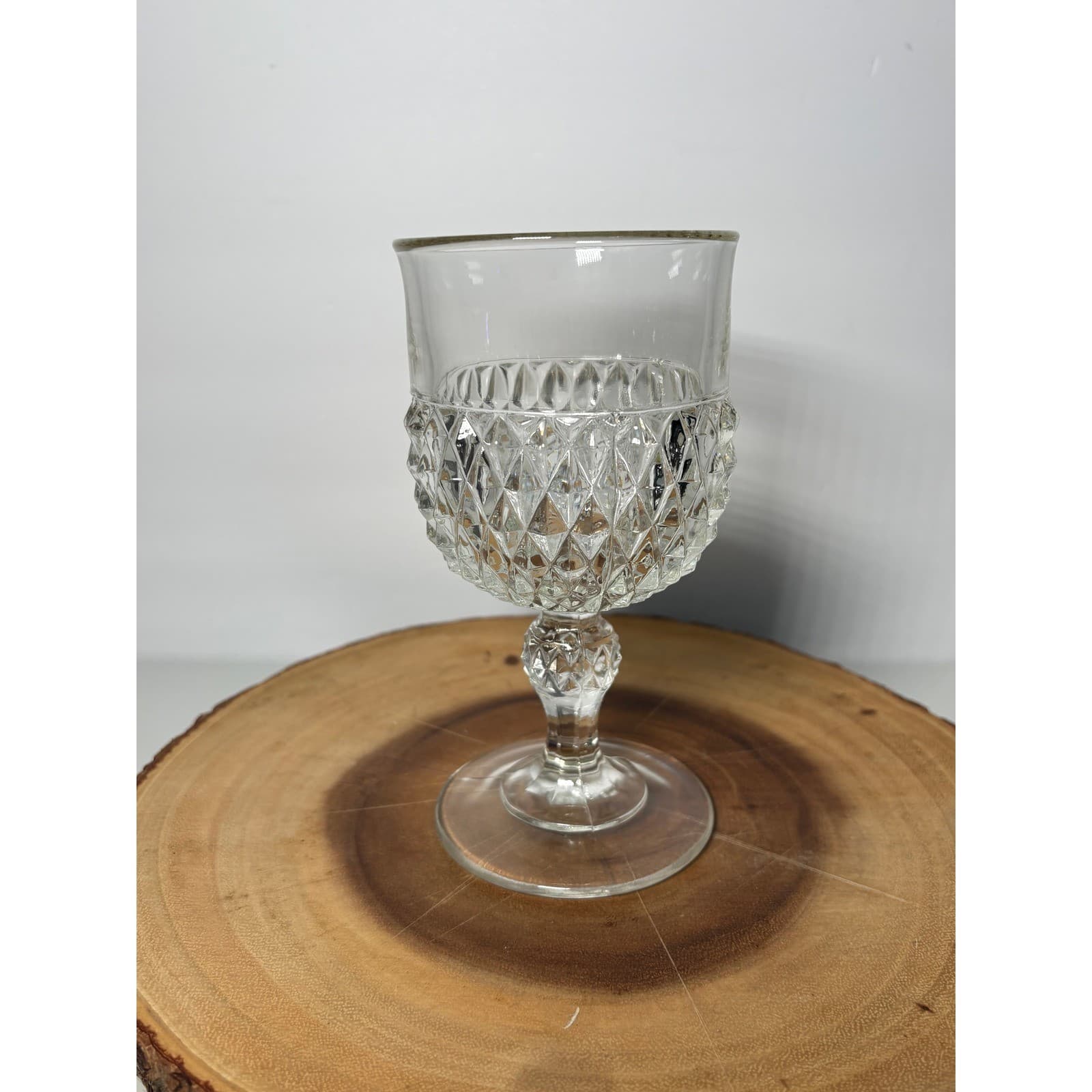 Vintage Clear Pressed Indiana Glass Diamond Point Set of 4 Water / Wine - Thumbnail 7