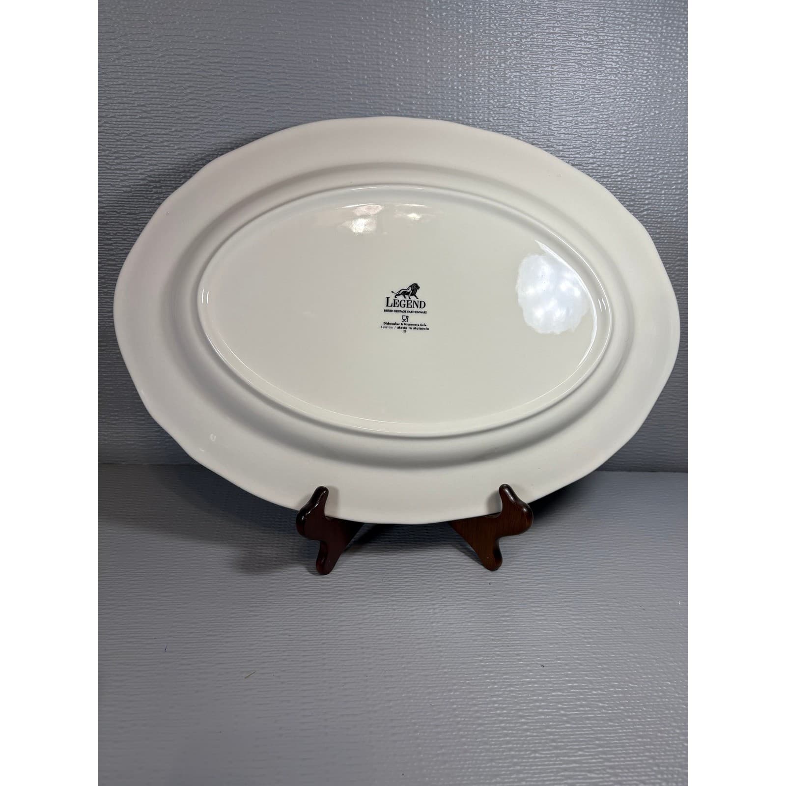 Legend British Heritage Blue Willow Oval Serving Platter Earthenware 15.5 Inch - Thumbnail 3