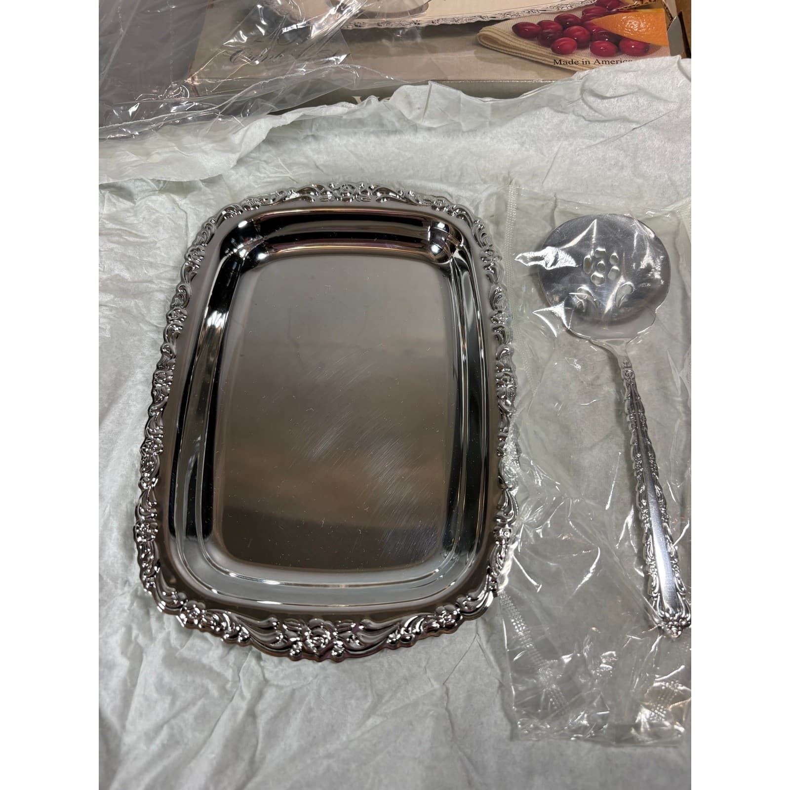 Oneida Silverplate 2-Piece Cranberry Set Ornate Tray and Pierced Serving Spoon - Thumbnail 2