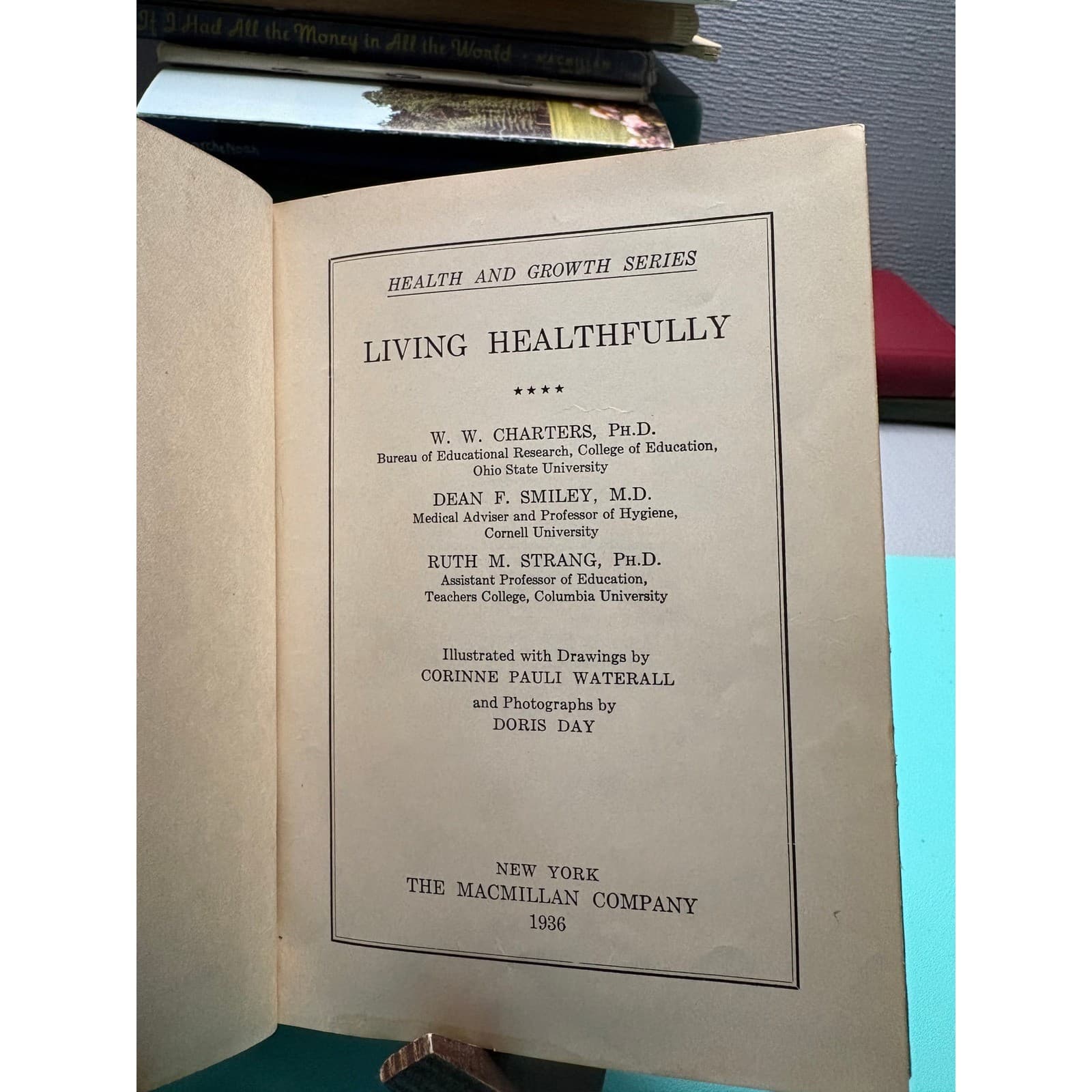 1936 Living Healthfully Health and Growth Series Macmillan Vintage Textbook - Thumbnail 5