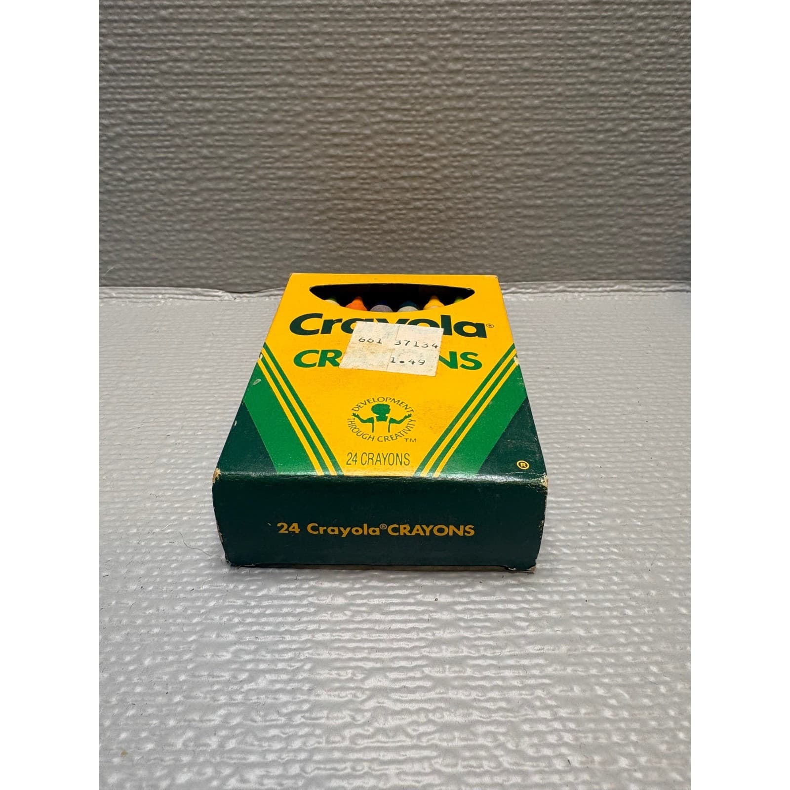 Vintage 1988 Crayola Crayons 24 Count Box Binney & Smith 52-3024 Made in USA - Thumbnail 2
