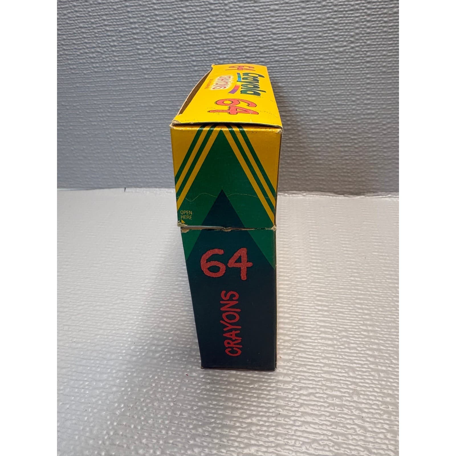 Vintage 1997 Crayola 64 Crayons Box with Built-In Sharpener Never Used Open Box - Thumbnail 2